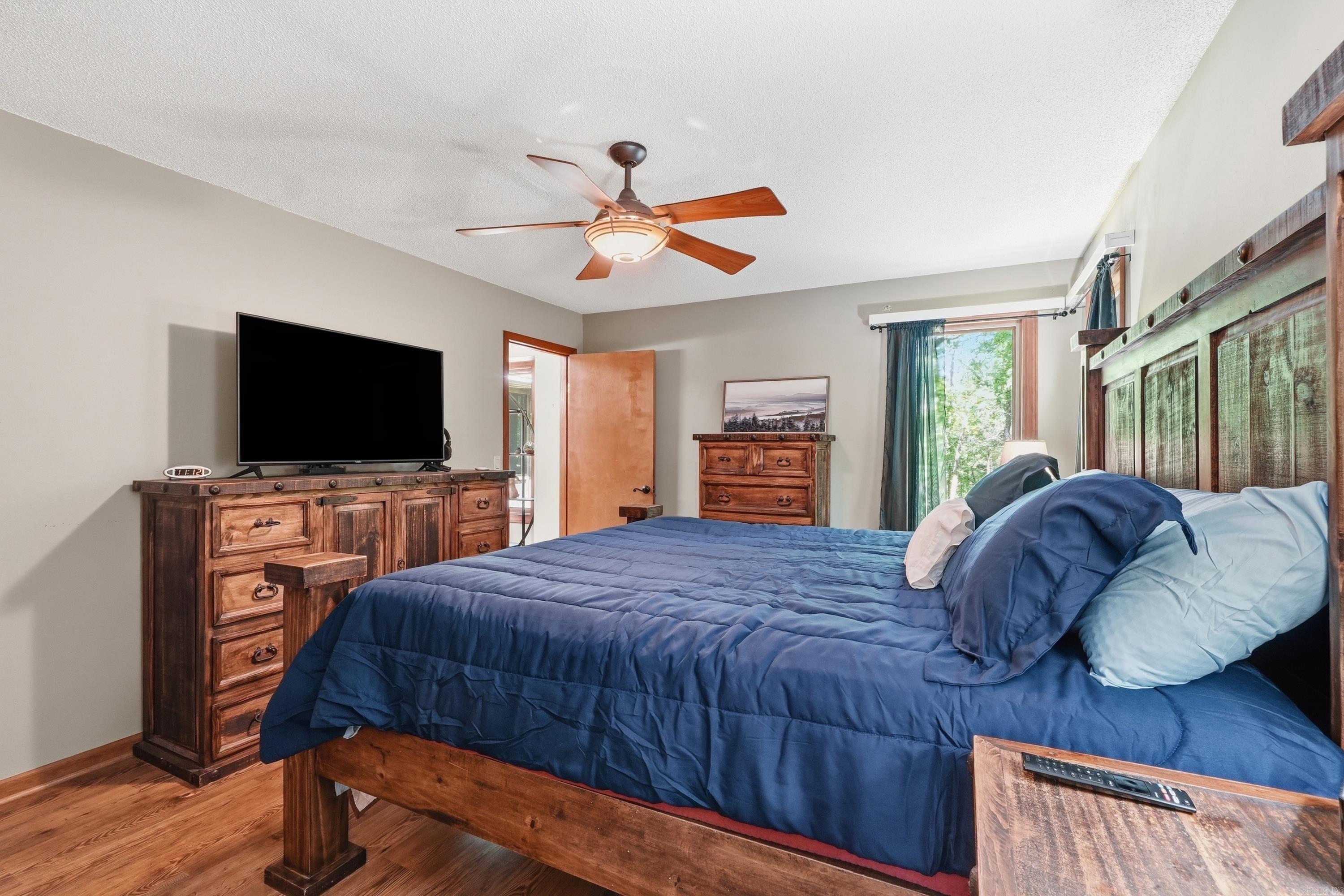 MOUNTAIN RANCH - Residential