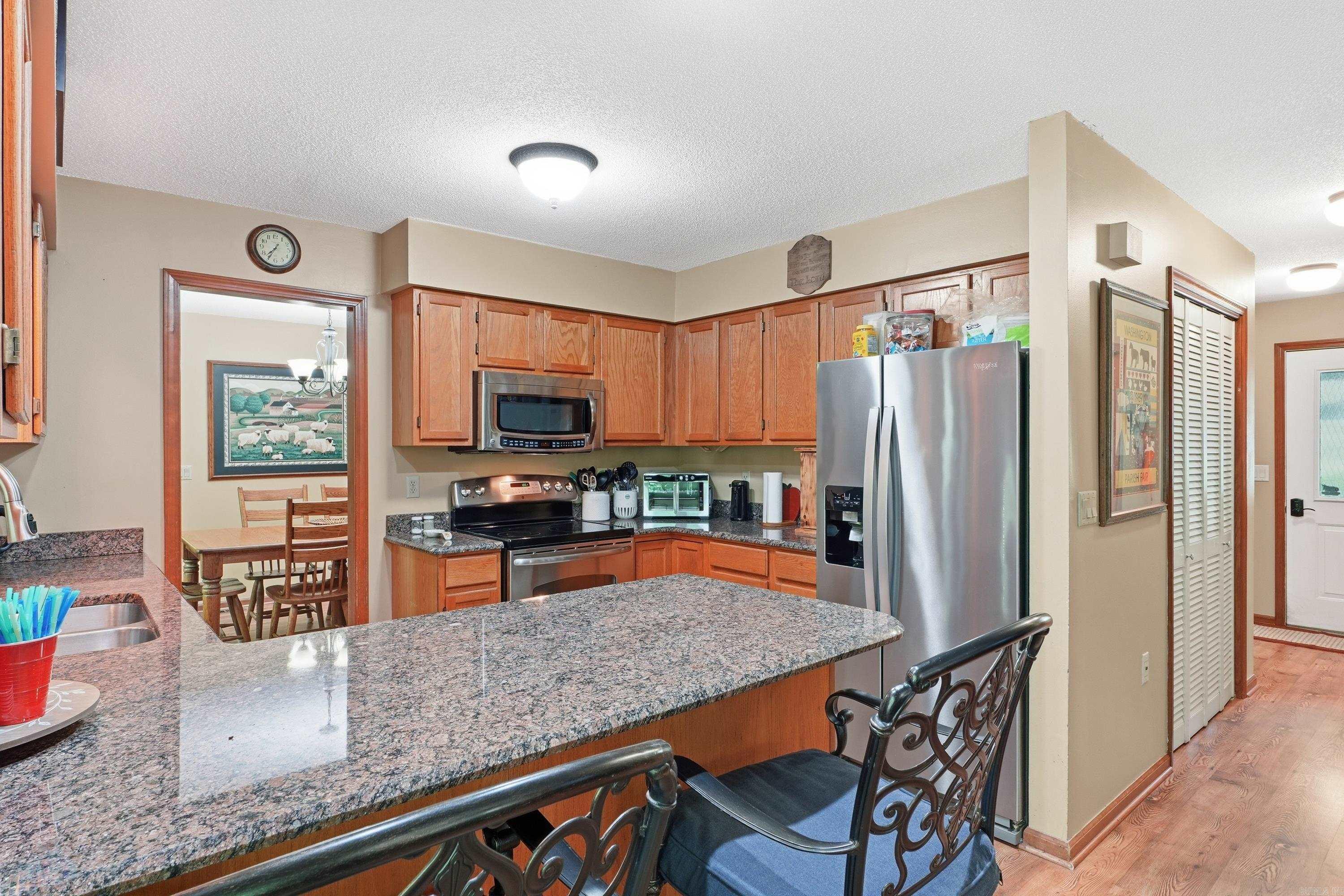 MOUNTAIN RANCH - Residential