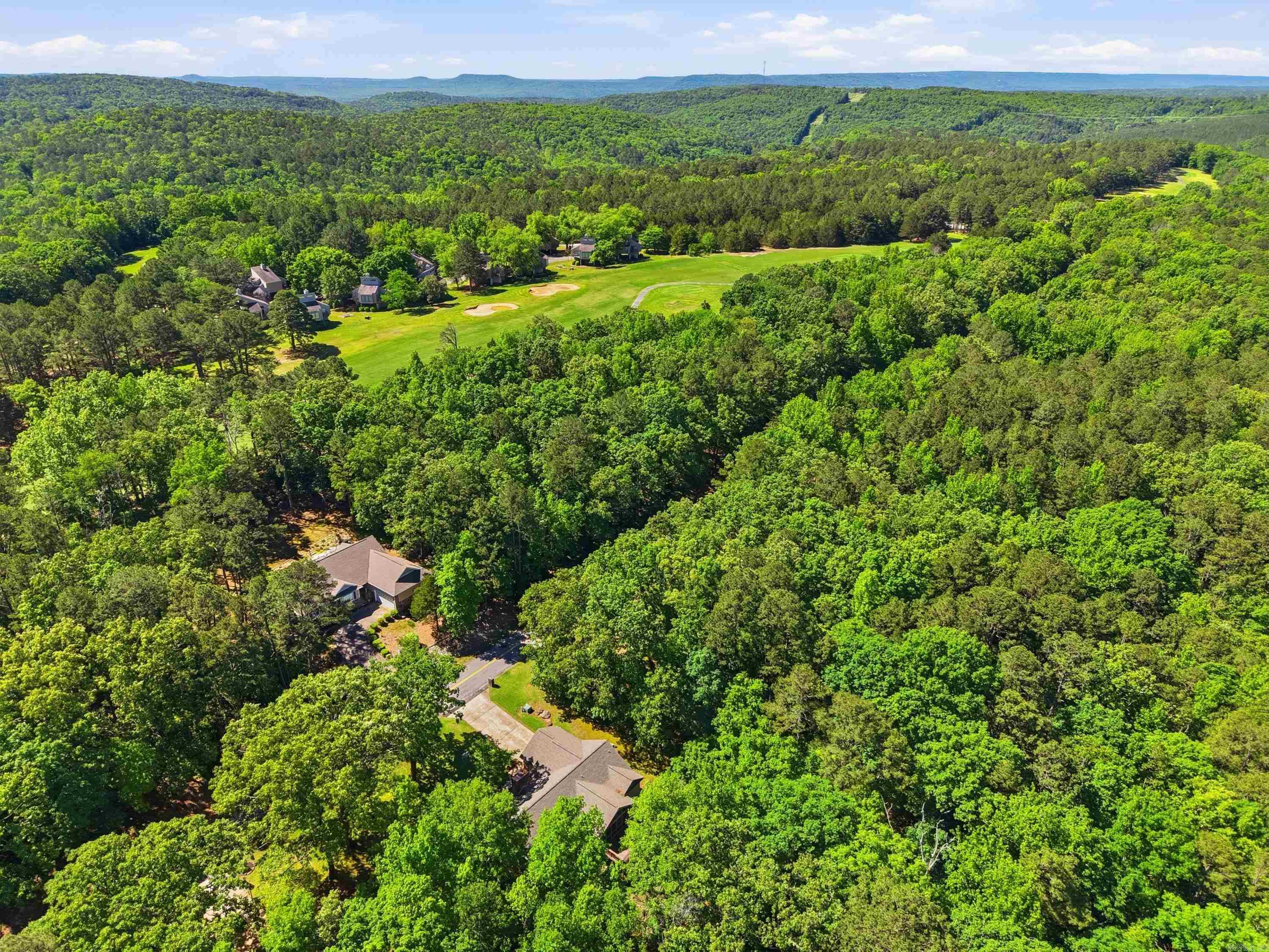 MOUNTAIN RANCH - Residential