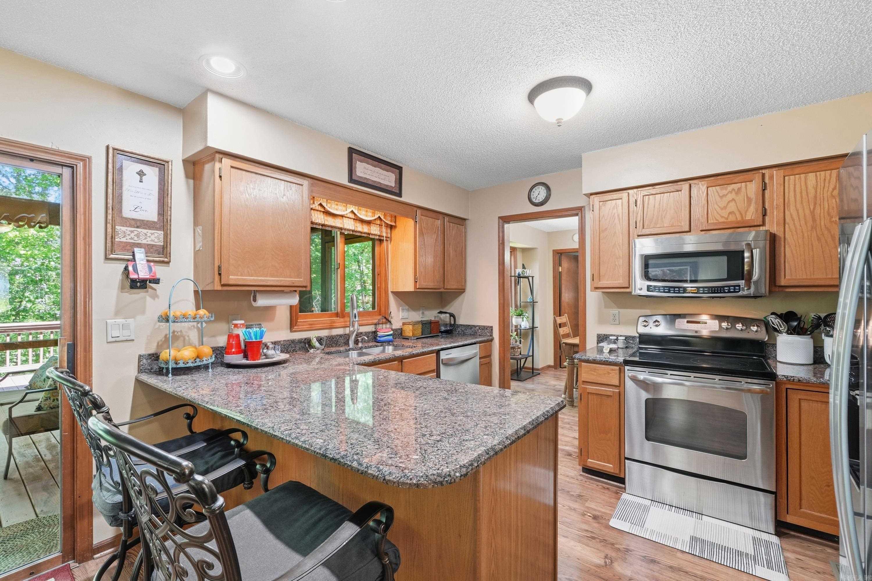 MOUNTAIN RANCH - Residential