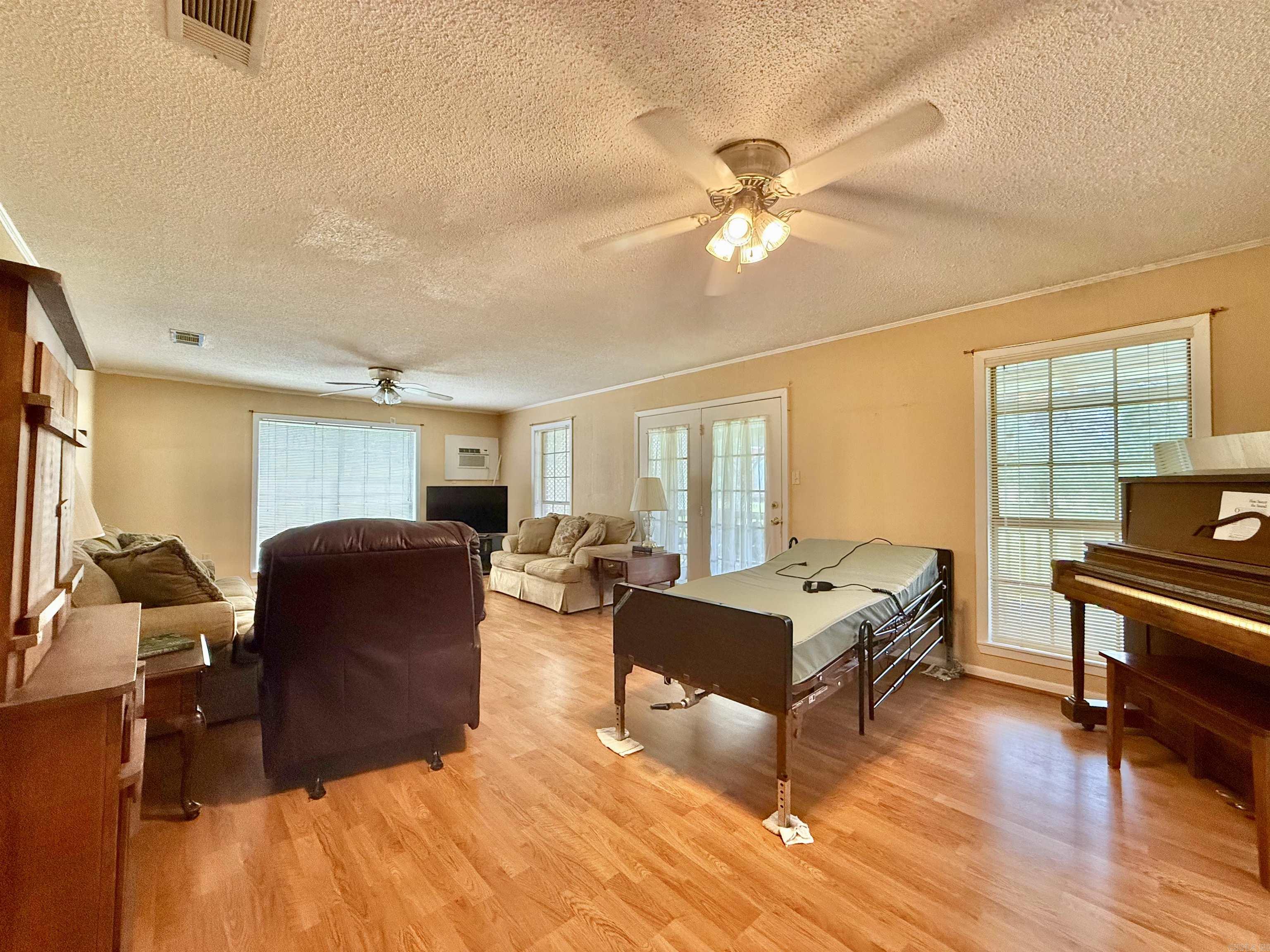 SCOTT ROSEDALE ADDN - Residential