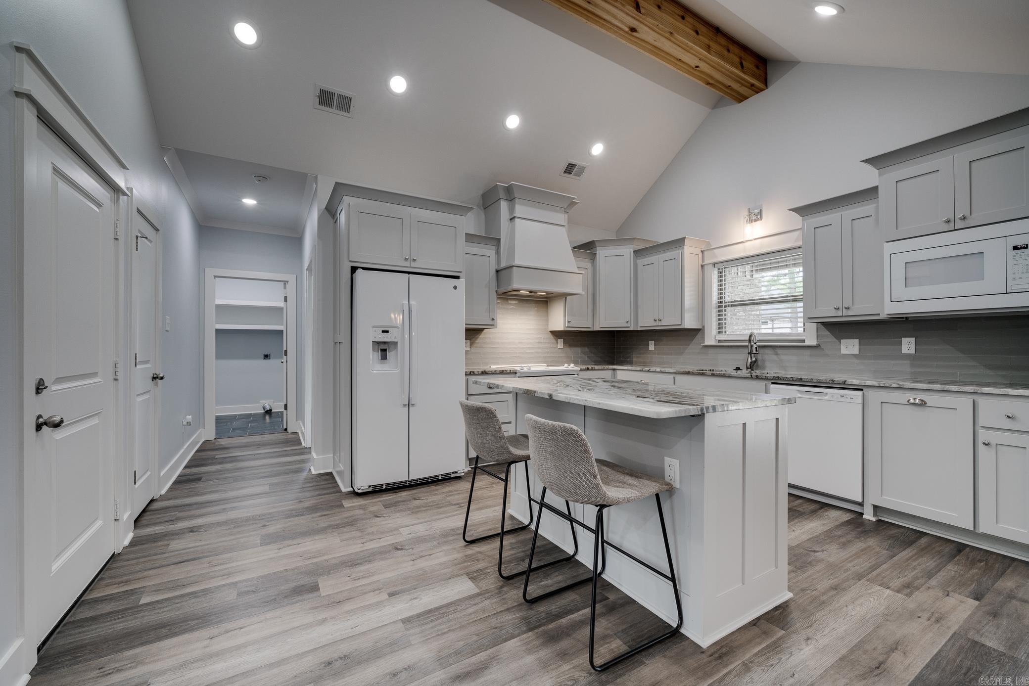 HIDDEN VALLEY ESTATES - Residential