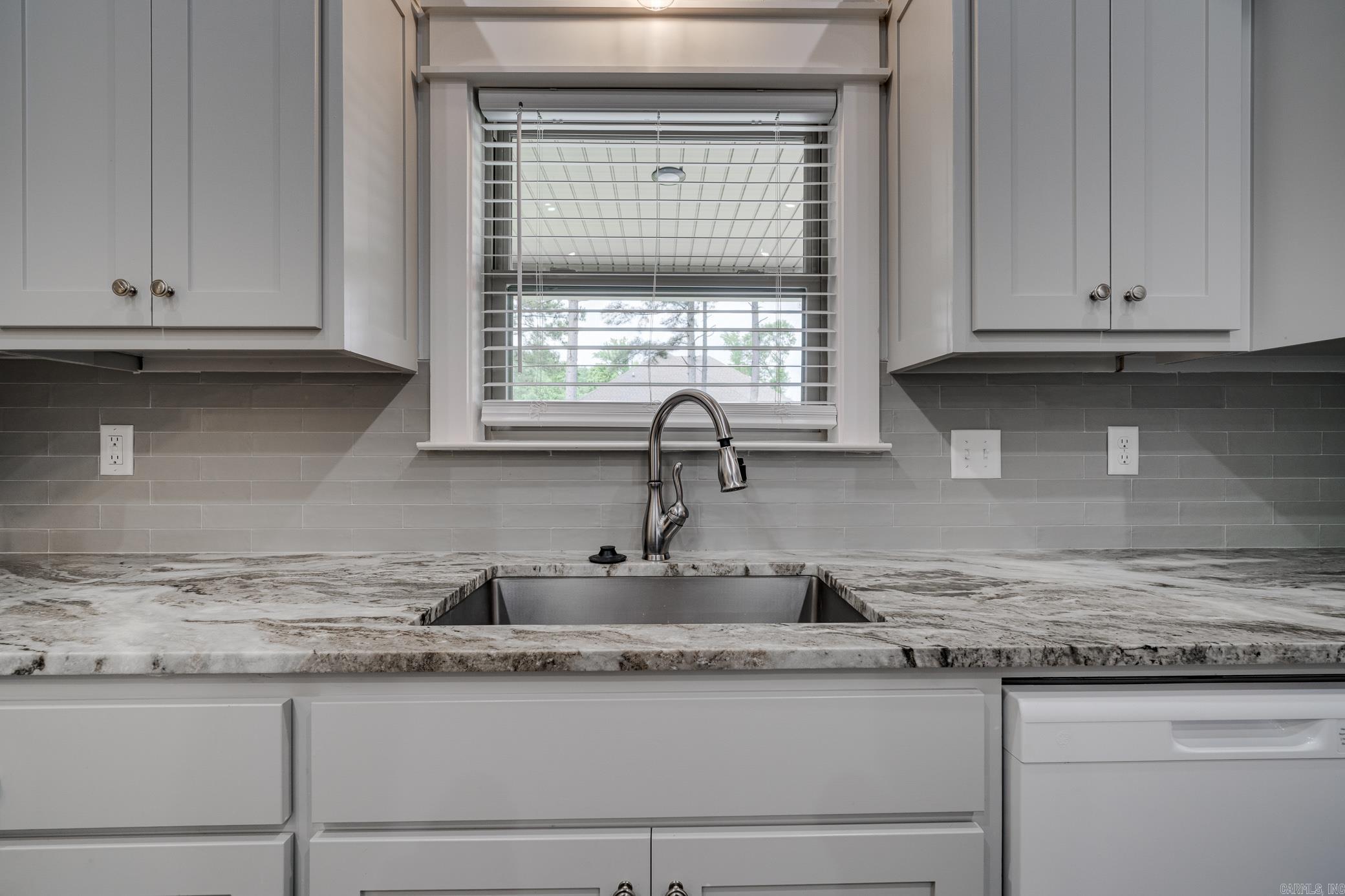 HIDDEN VALLEY ESTATES - Residential