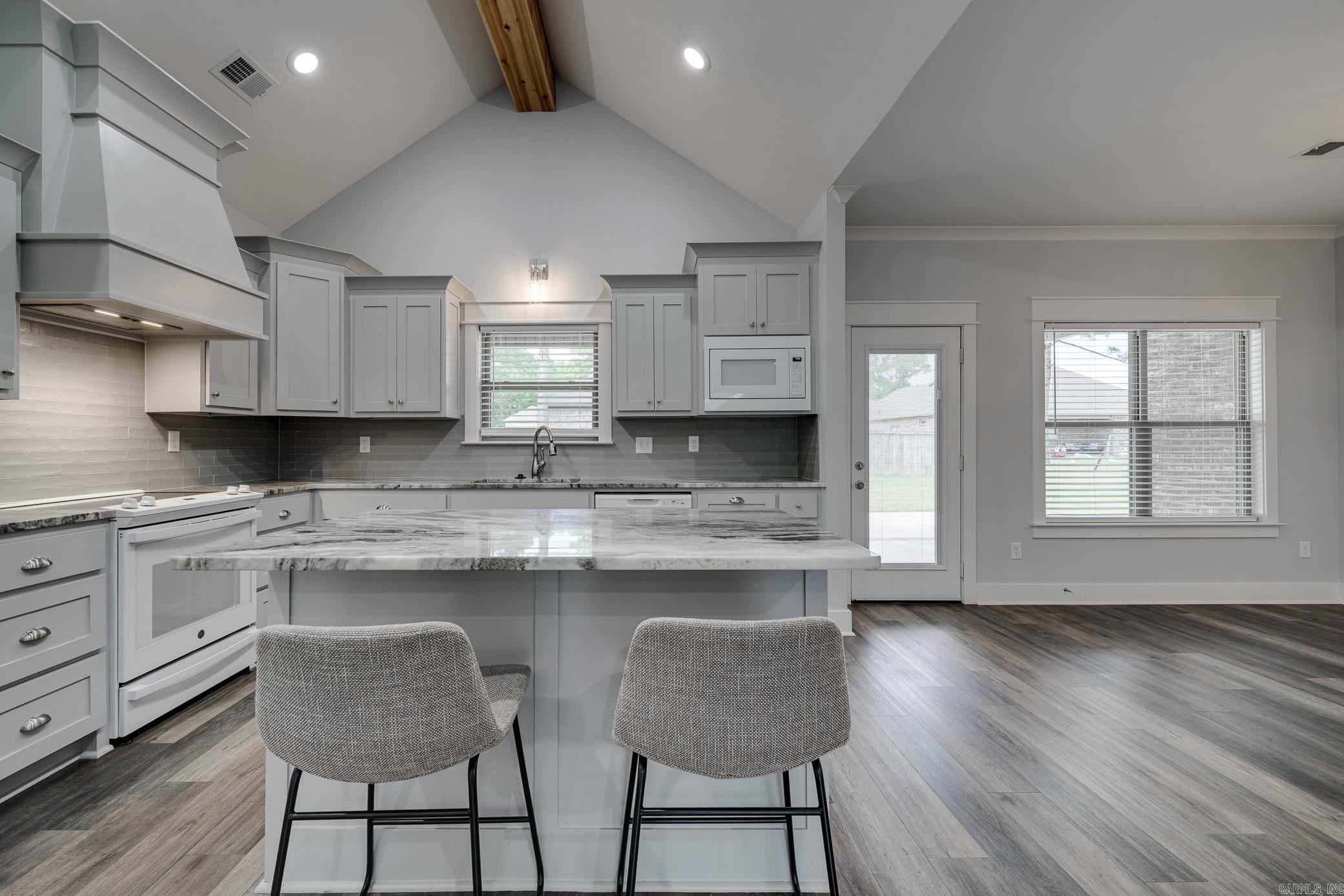 HIDDEN VALLEY ESTATES - Residential