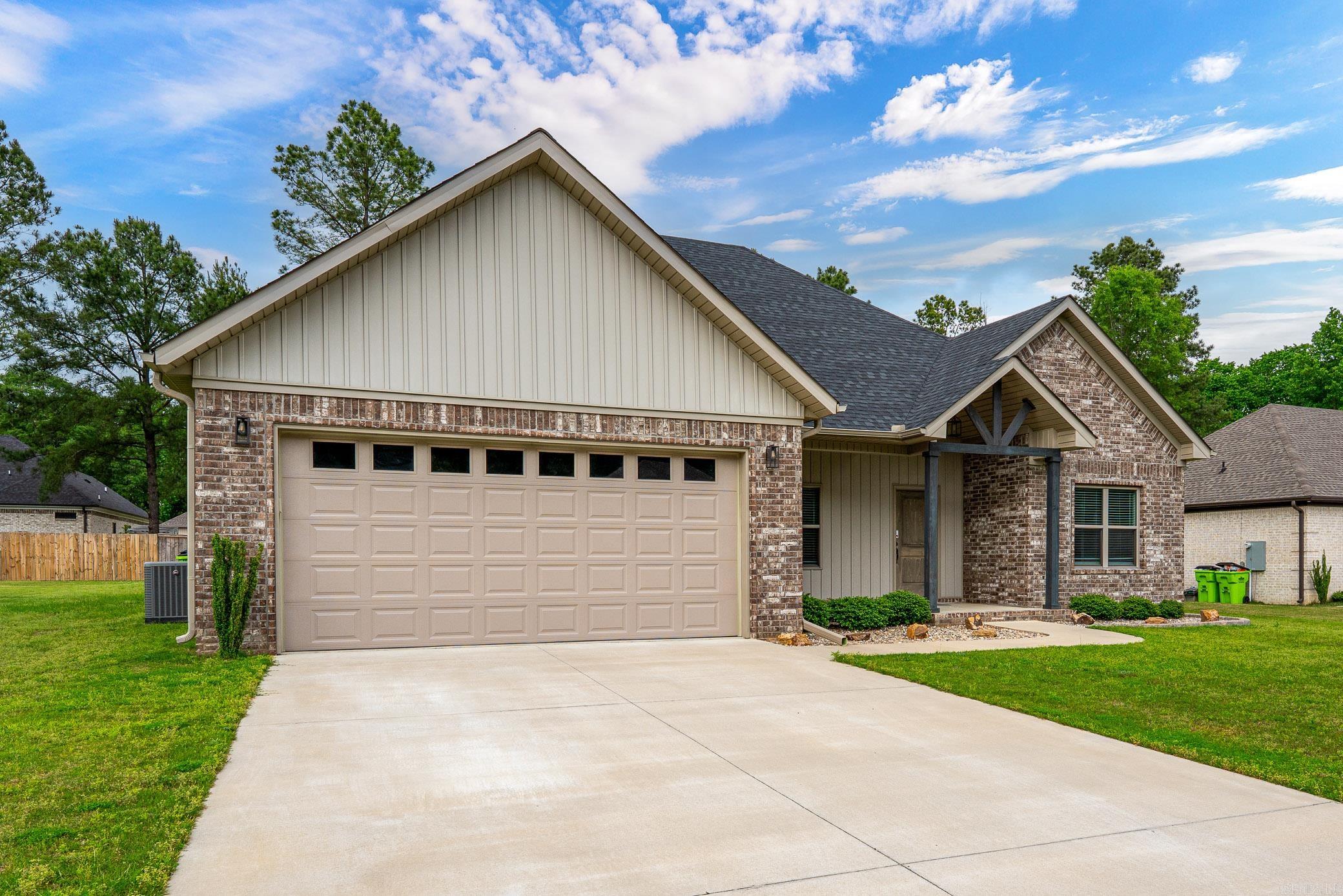 HIDDEN VALLEY ESTATES - Residential