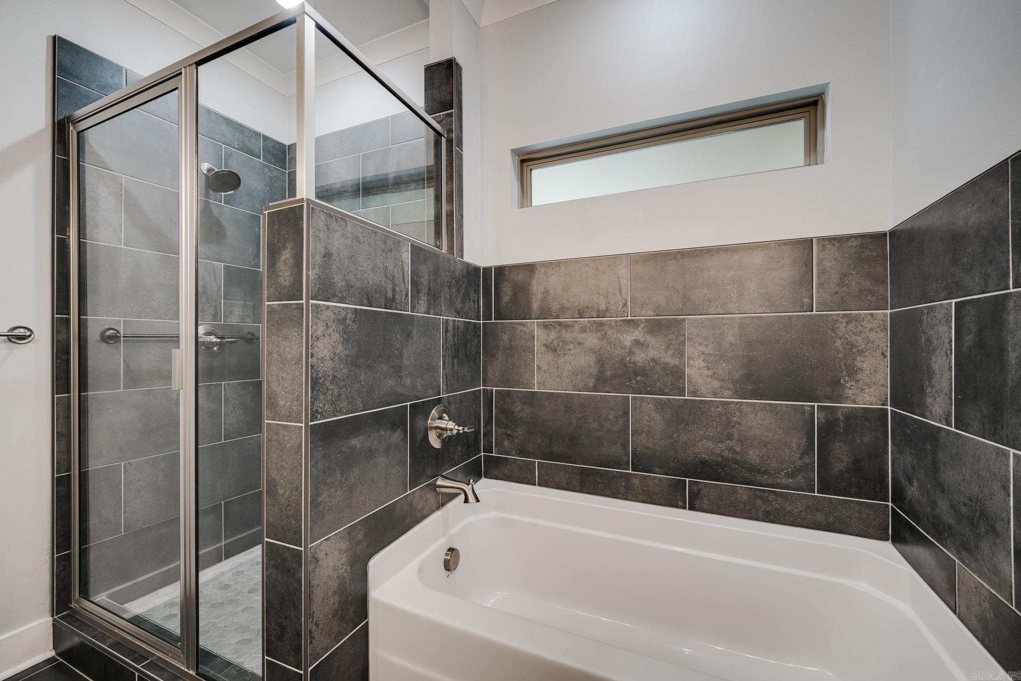 HIDDEN VALLEY ESTATES - Residential