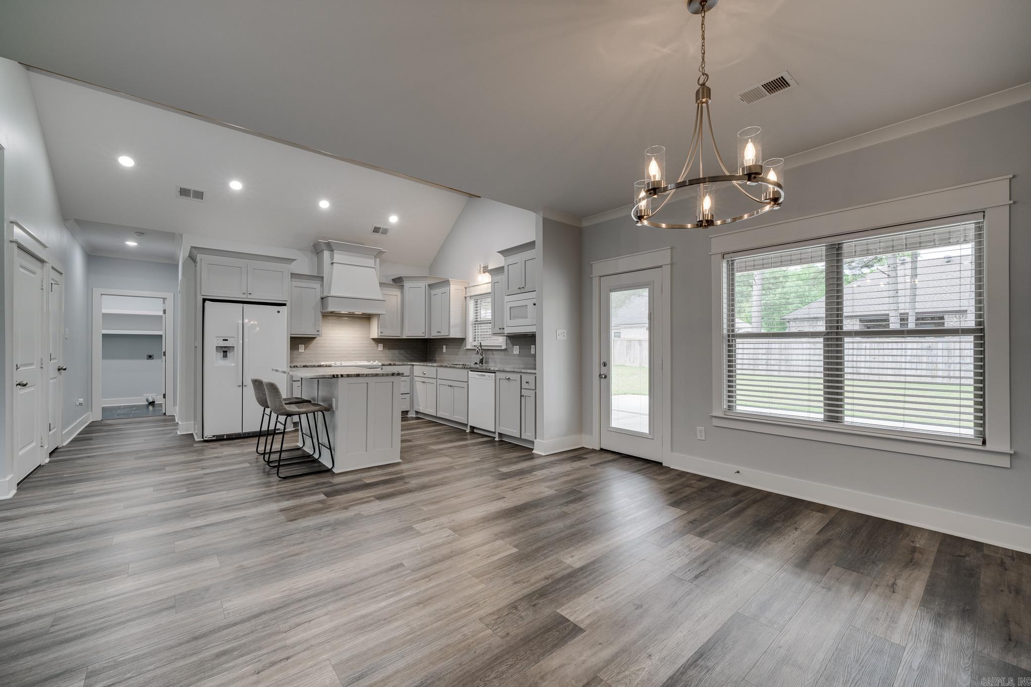 HIDDEN VALLEY ESTATES - Residential