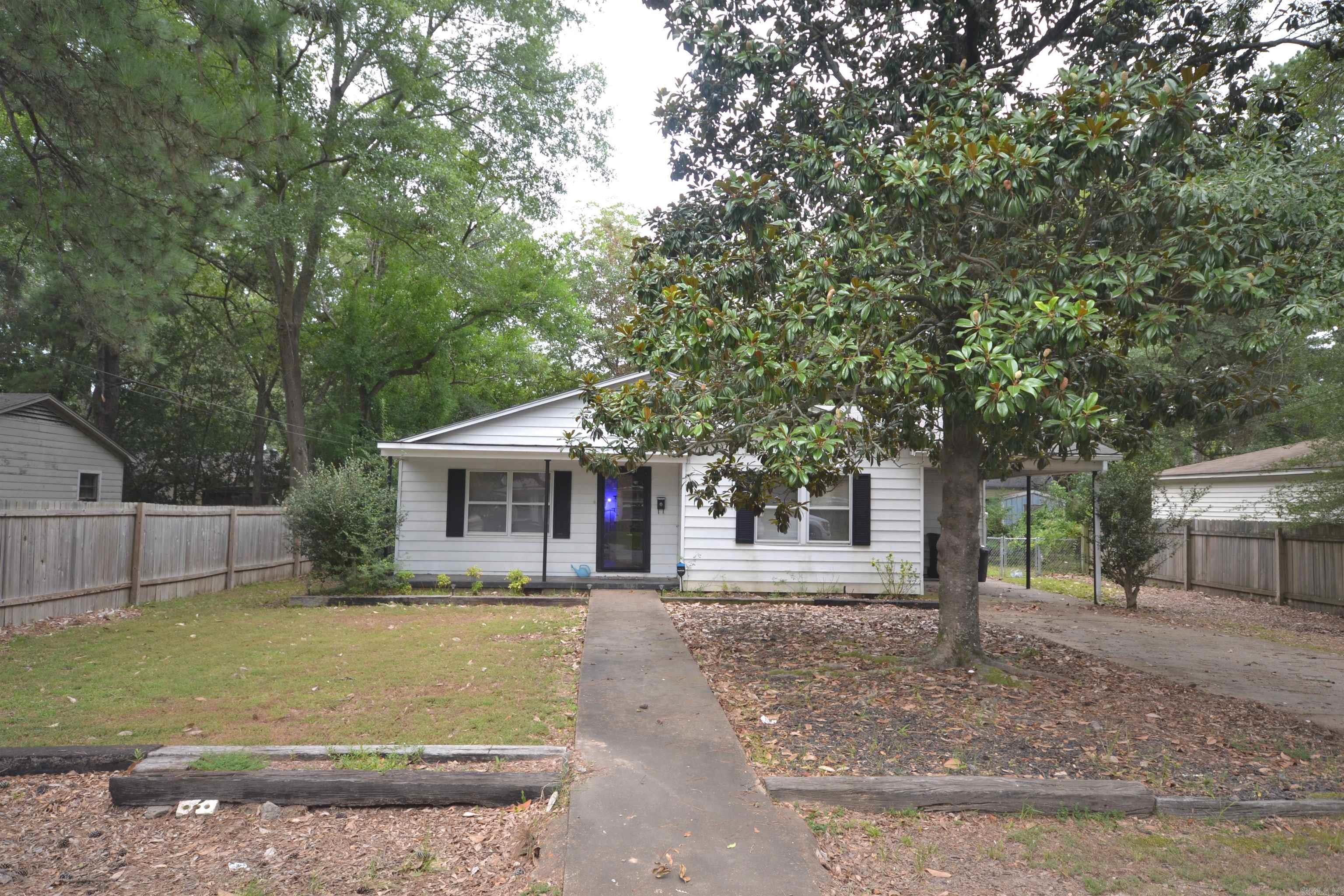 YELVINGTON-COOPER - Residential