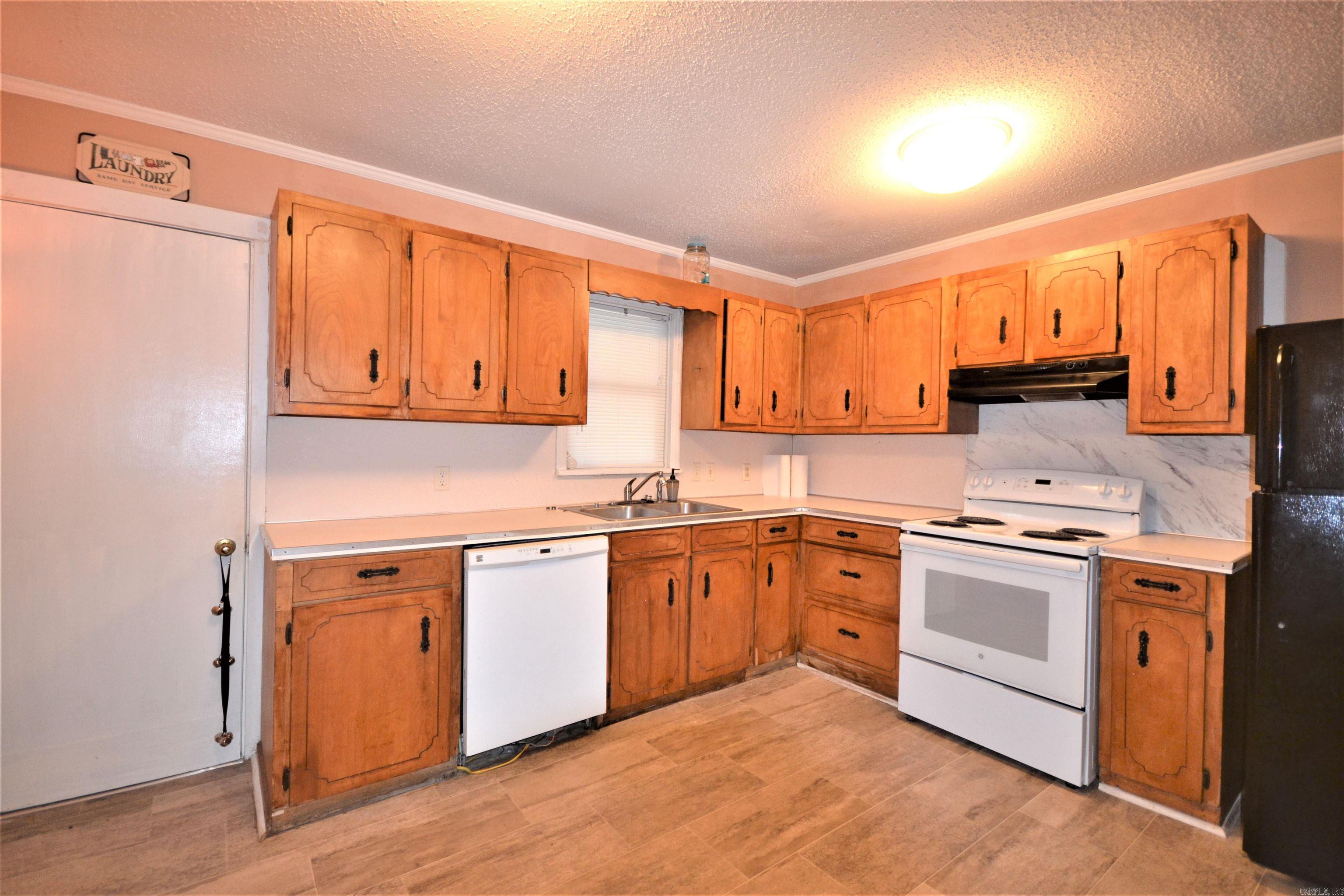 YELVINGTON-COOPER - Residential