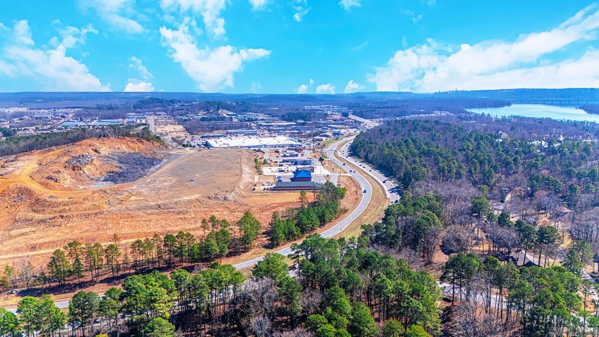 COUNTRY CLUB OF ARK THE - Land