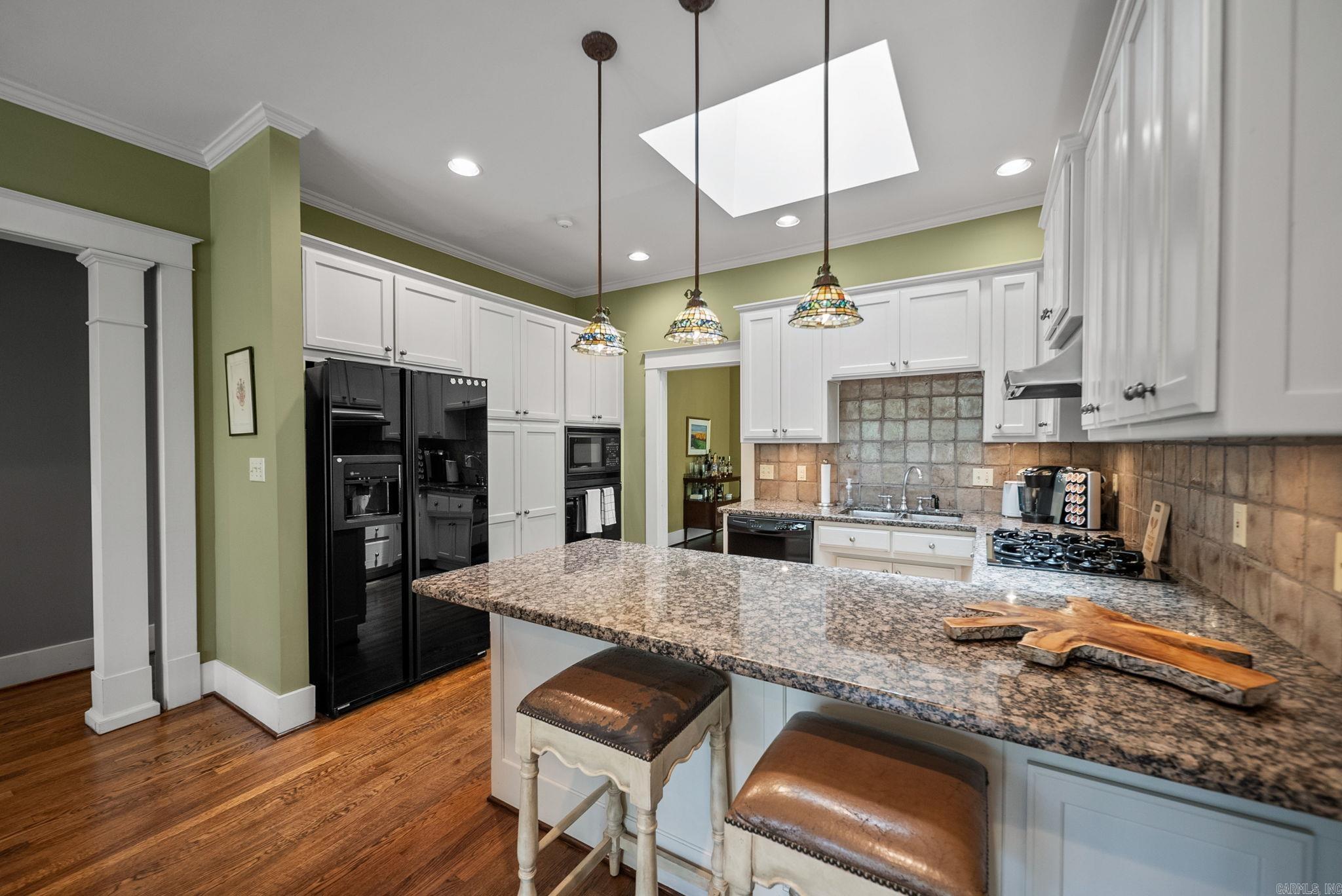 ENGLEWOOD - Residential