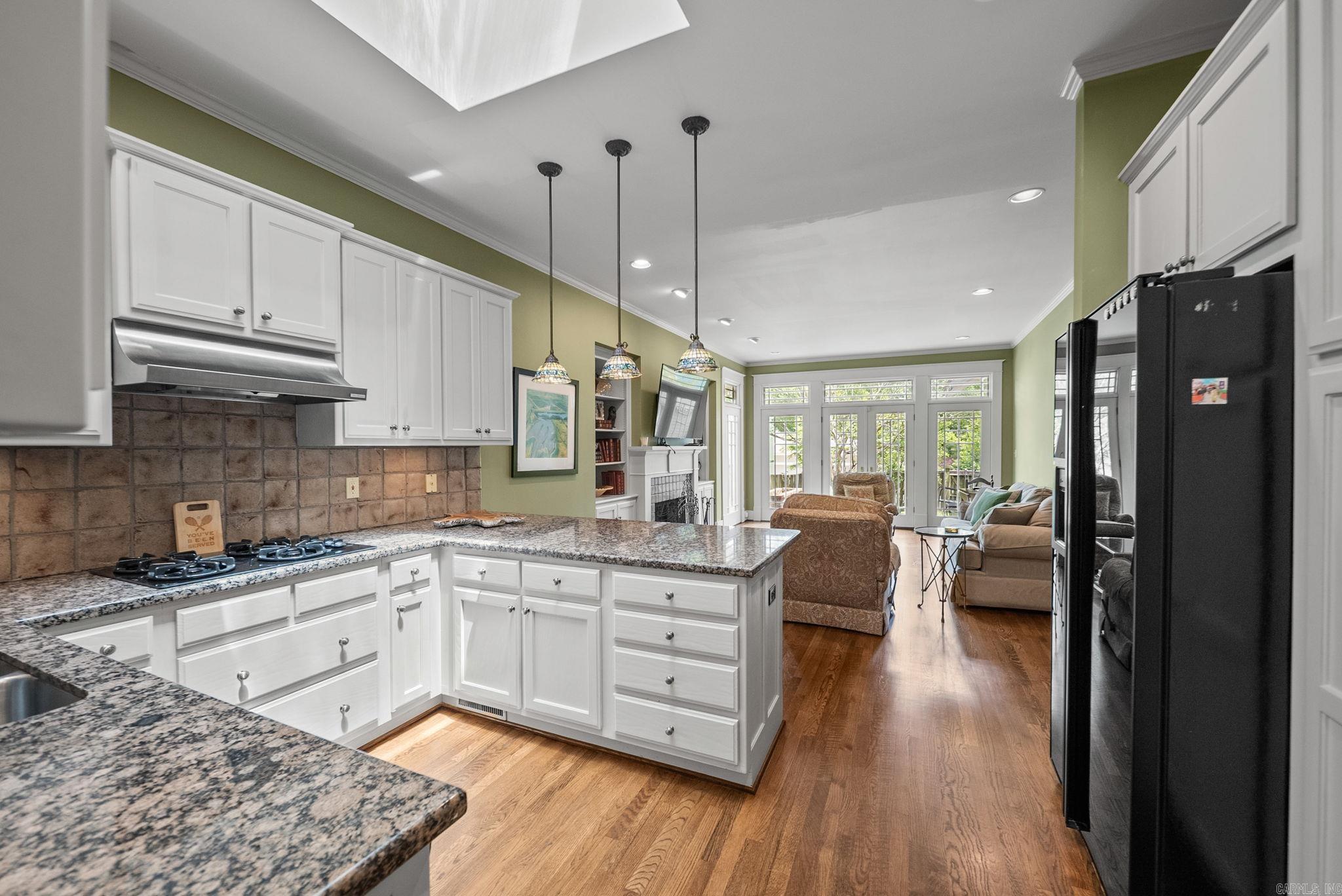 ENGLEWOOD - Residential