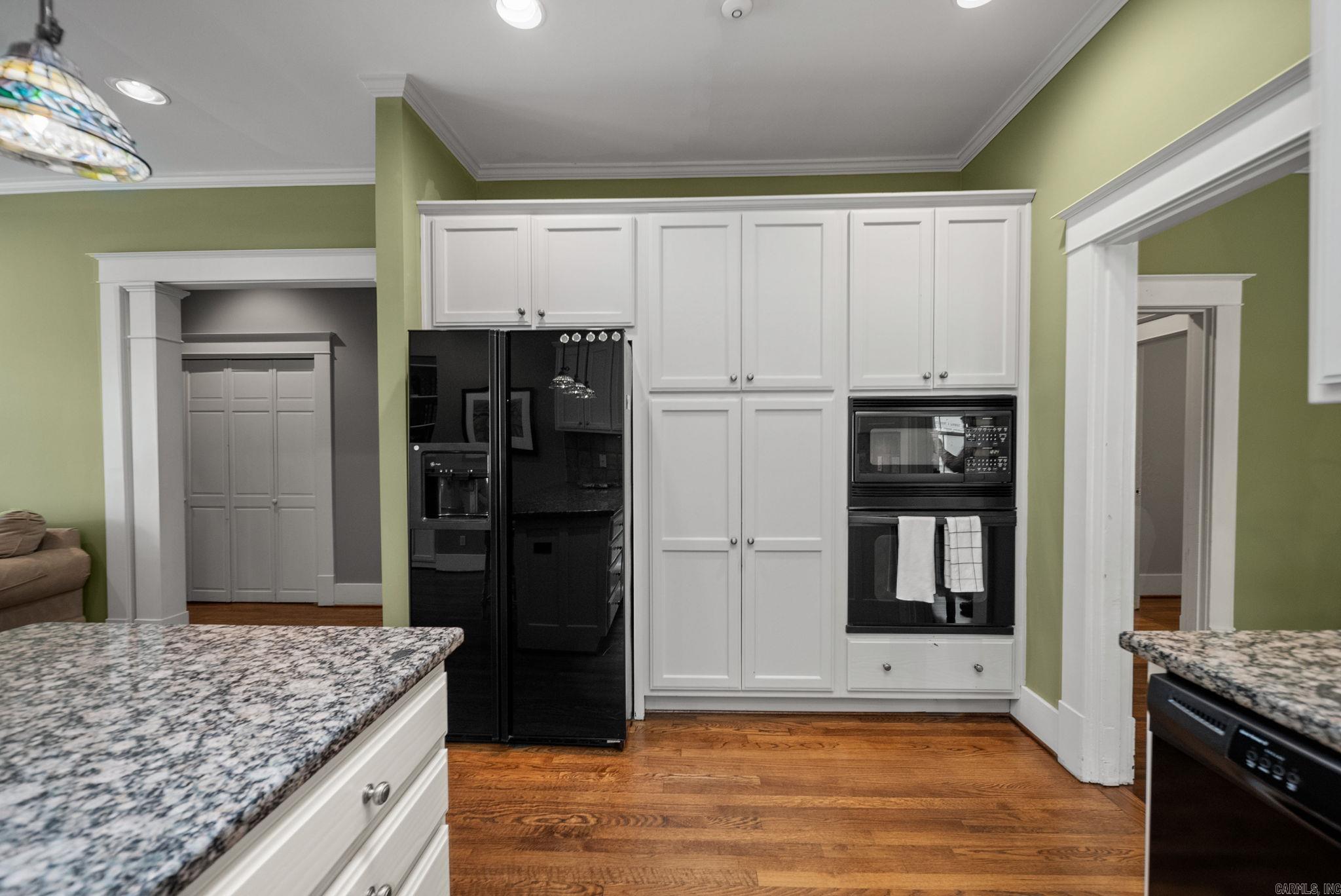 ENGLEWOOD - Residential