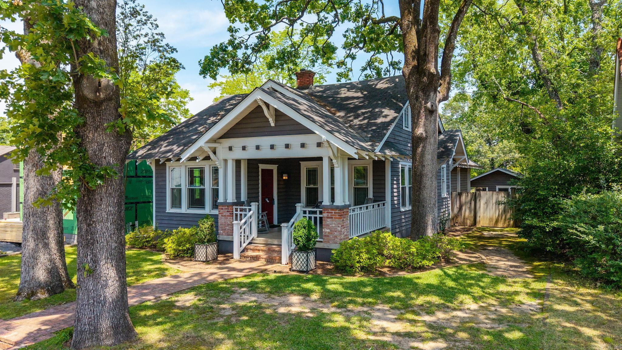 ENGLEWOOD - Residential