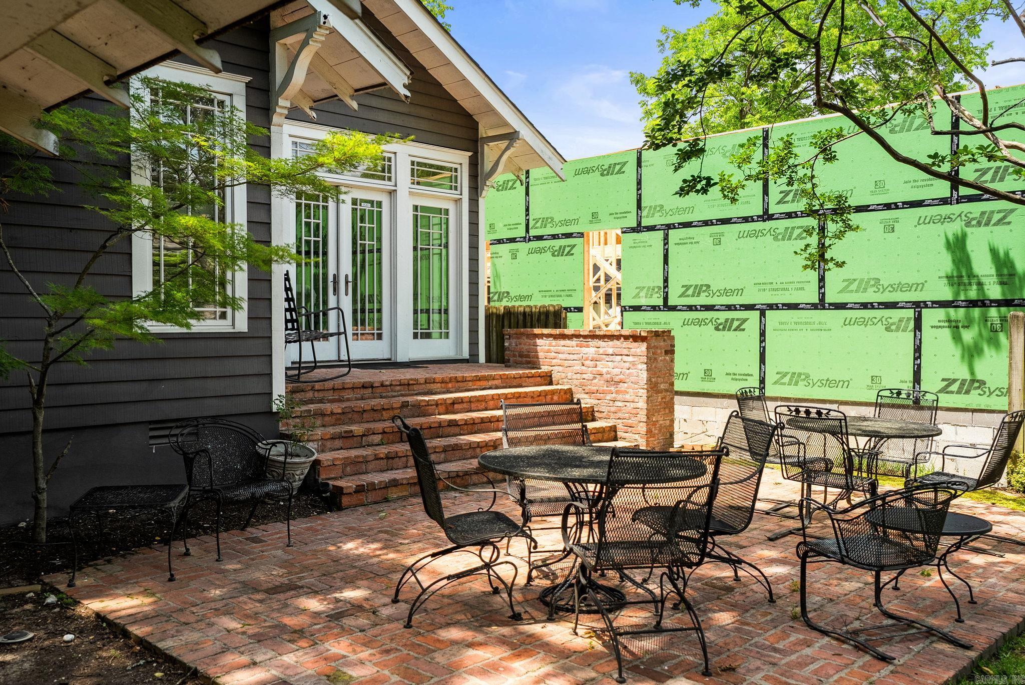 ENGLEWOOD - Residential