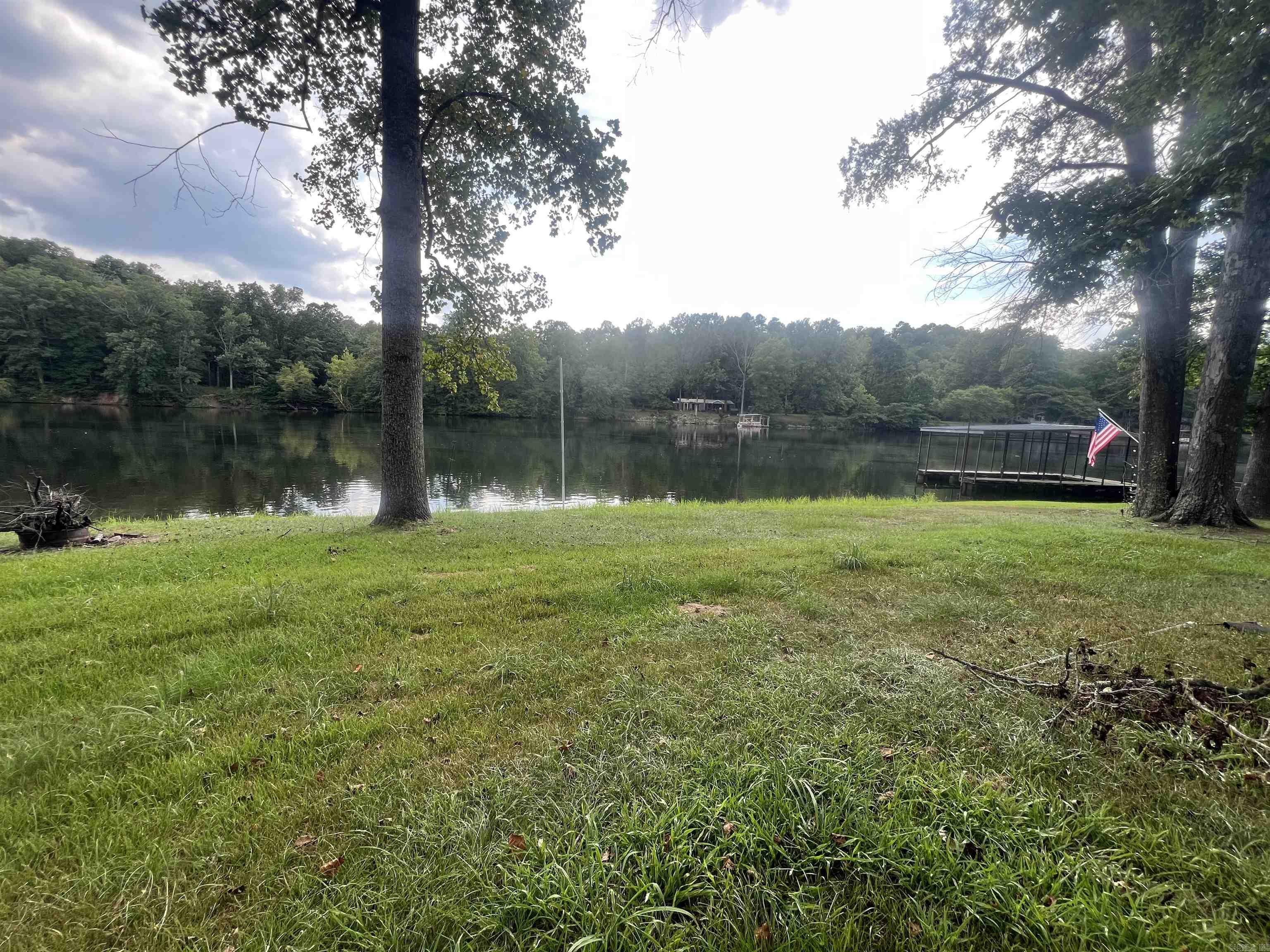 Lake Shore - Residential Lease