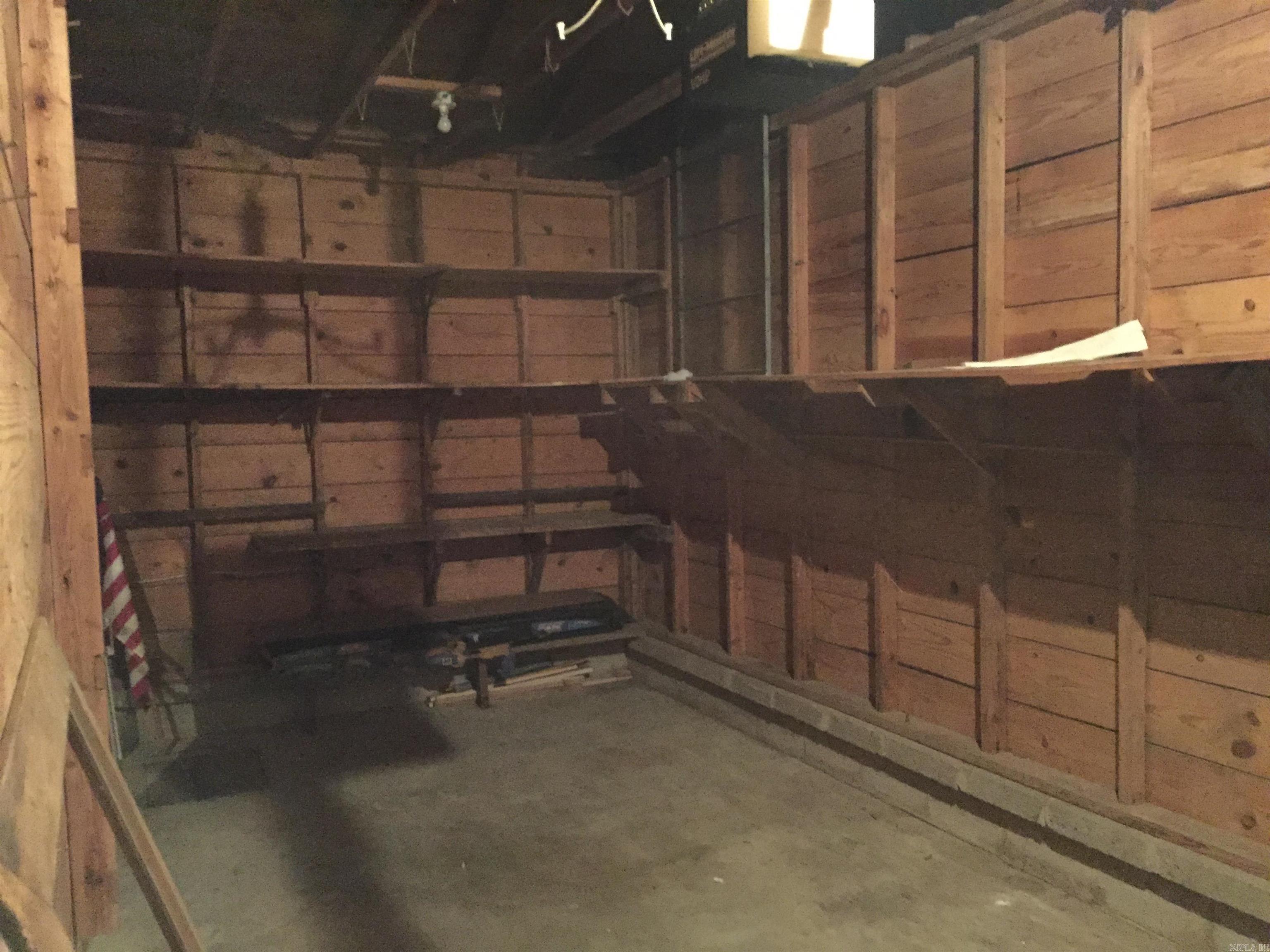 Lake Shore - Residential Lease