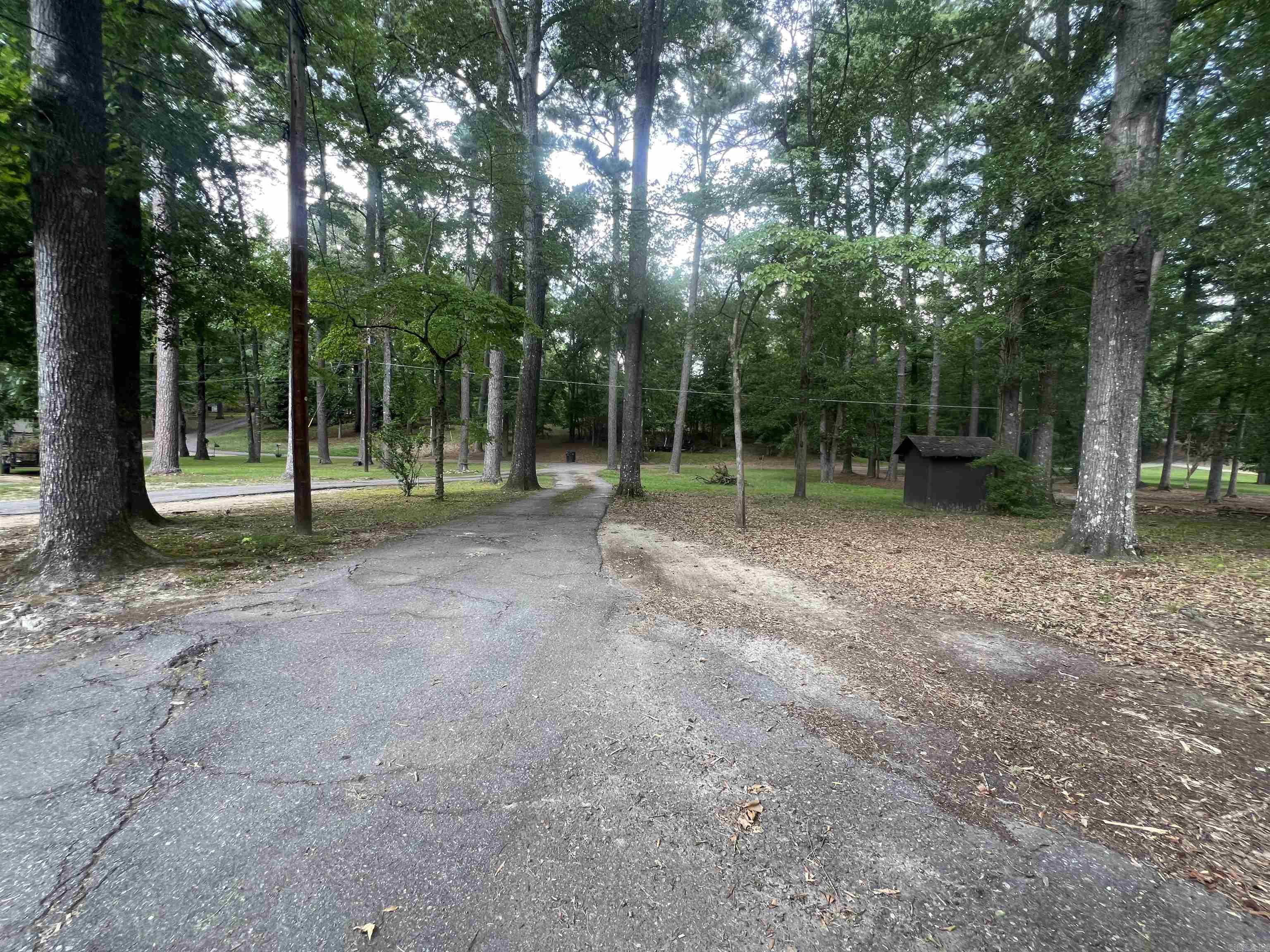 Lake Shore - Residential Lease