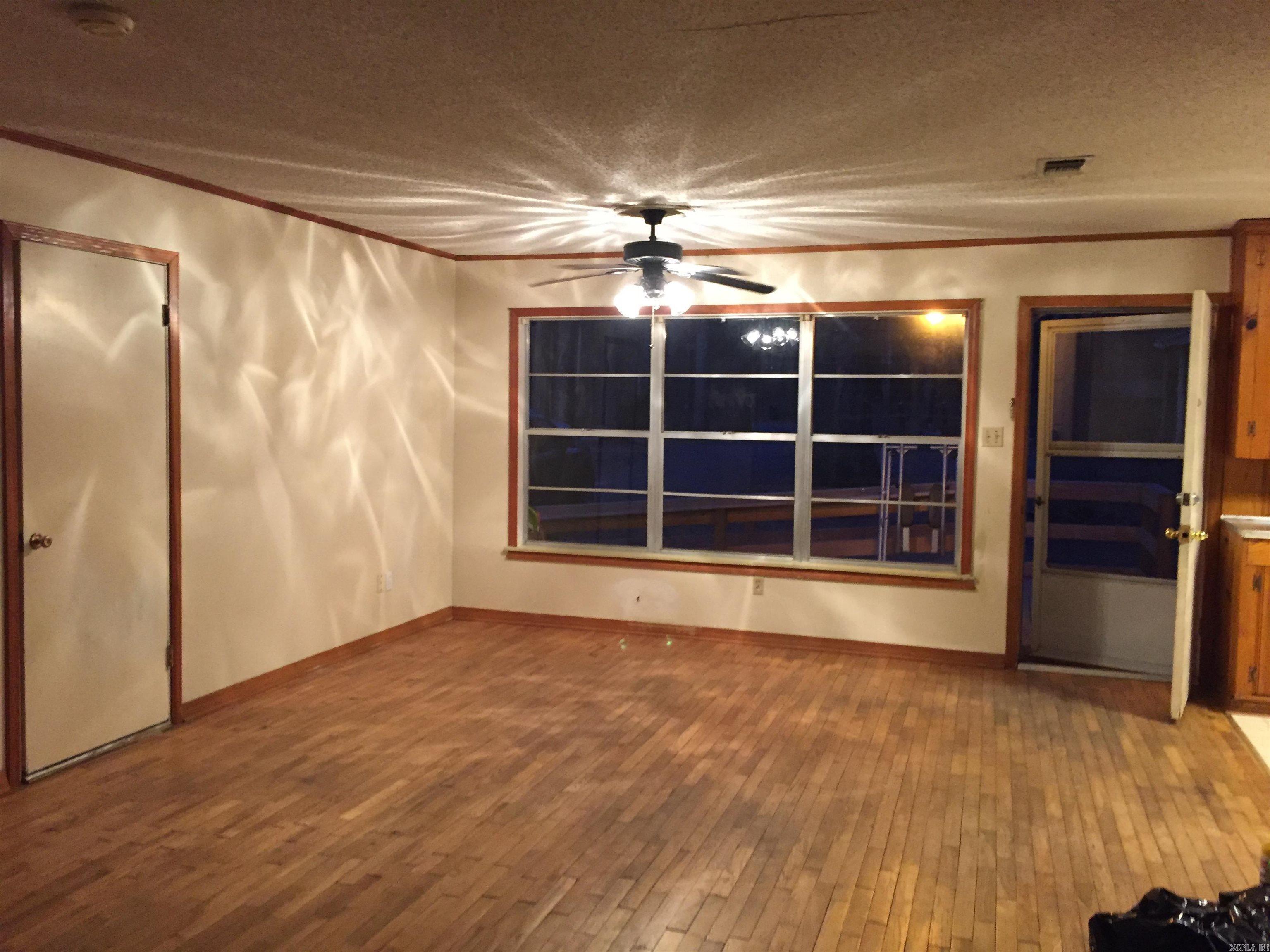 Lake Shore - Residential Lease