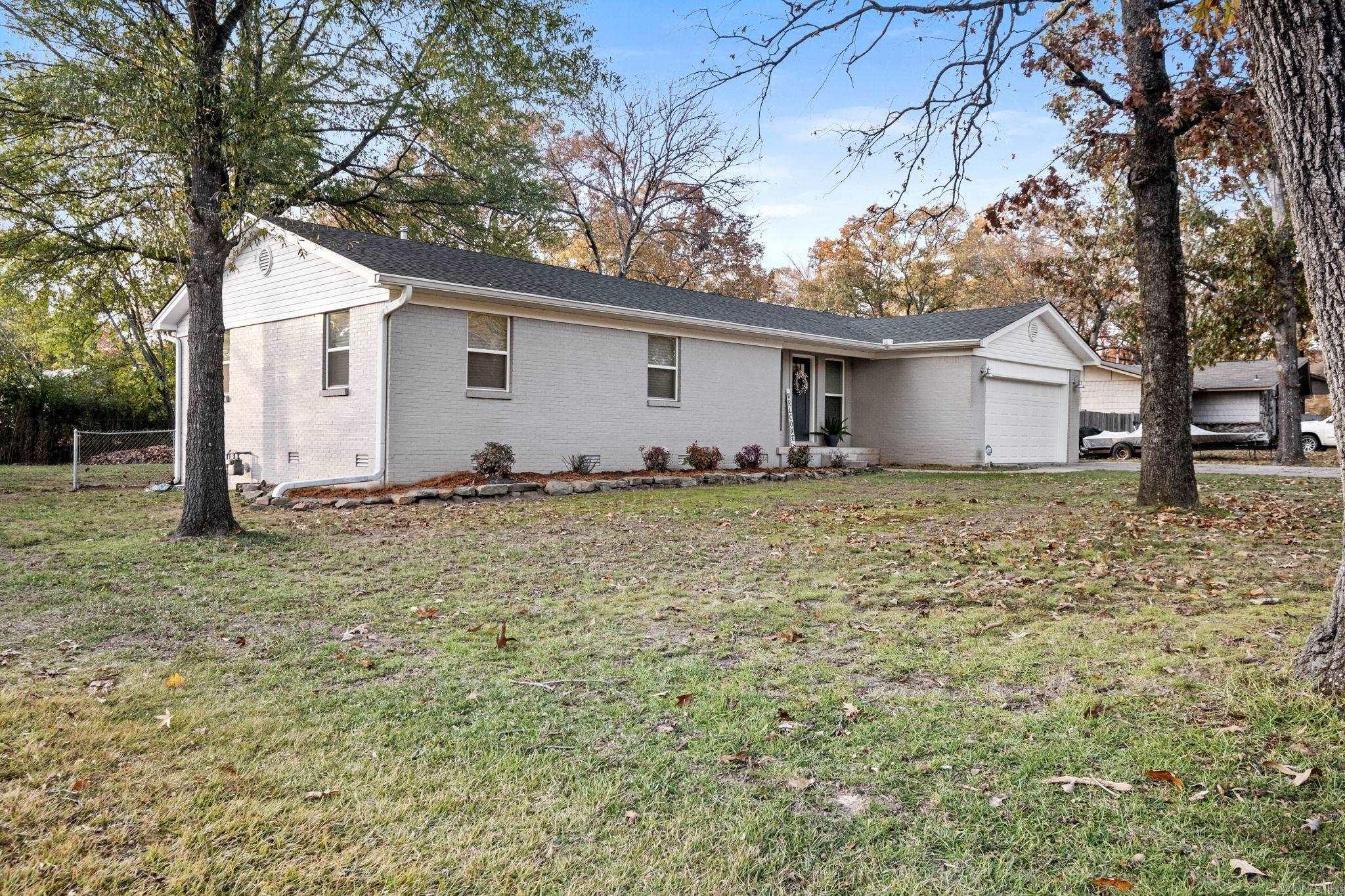 ARBOR OAKS - Residential