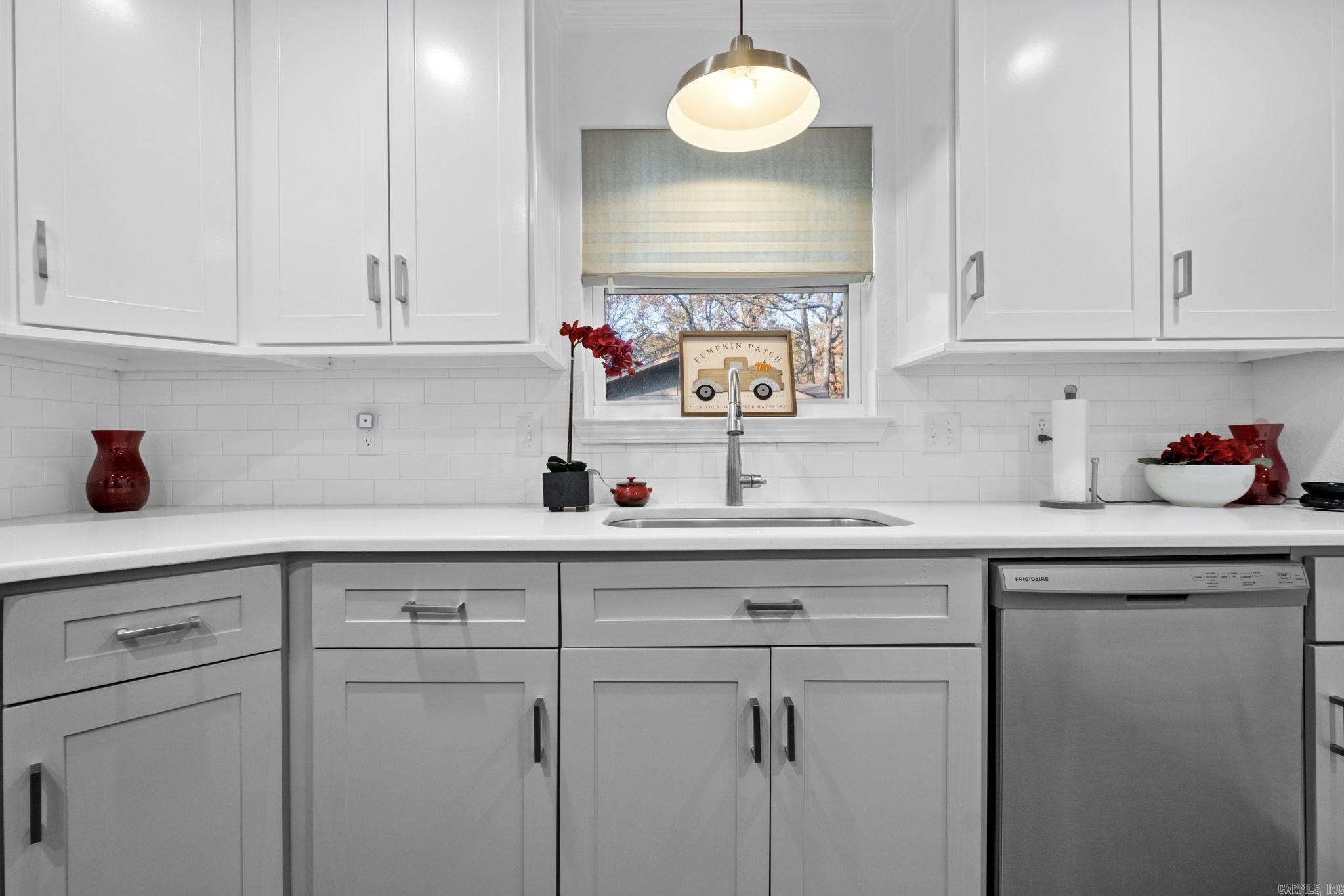 ARBOR OAKS - Residential