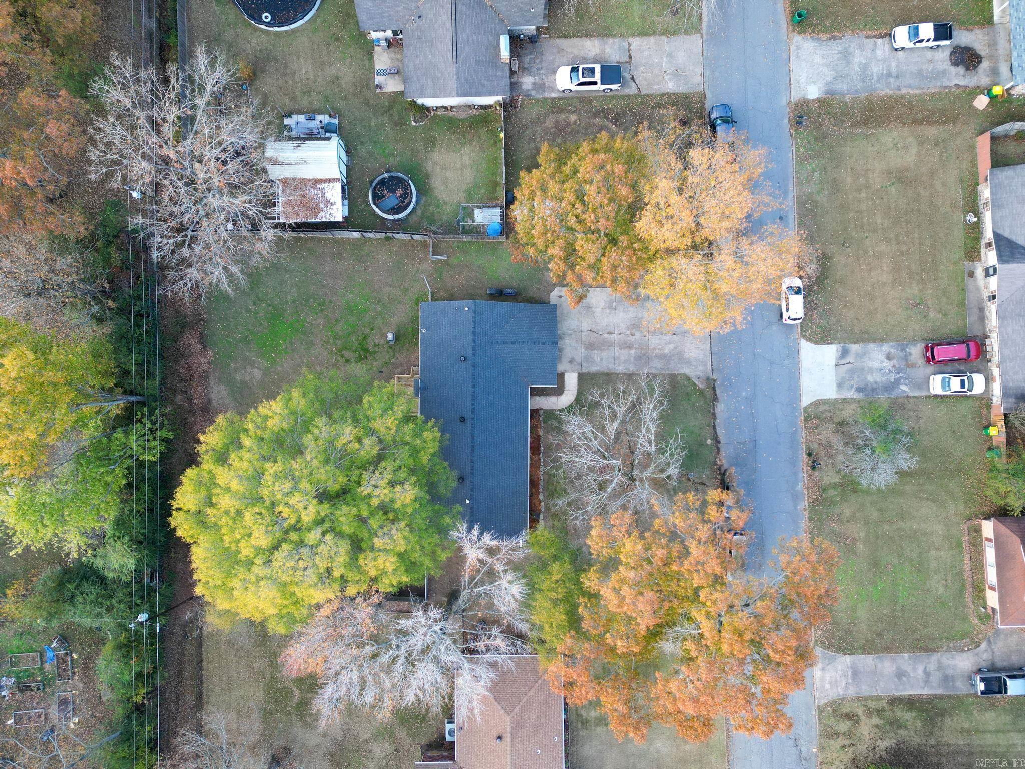 ARBOR OAKS - Residential