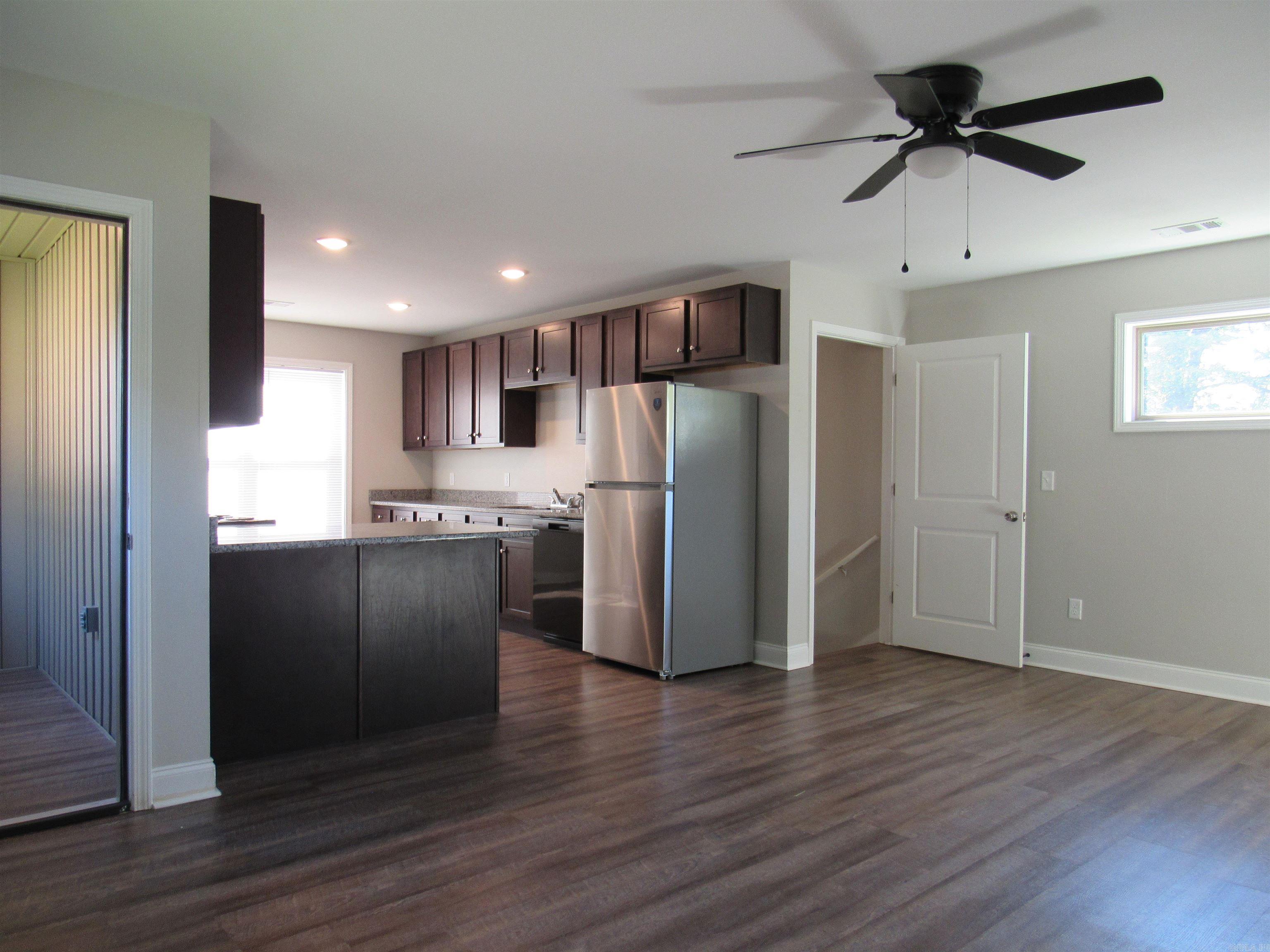 John Stamps - Residential Lease