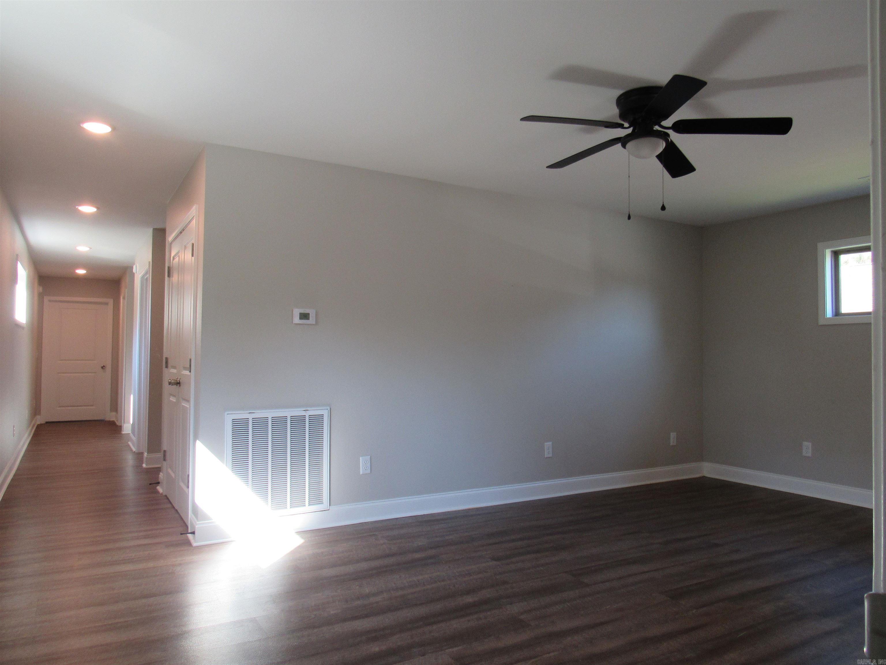 John Stamps - Residential Lease