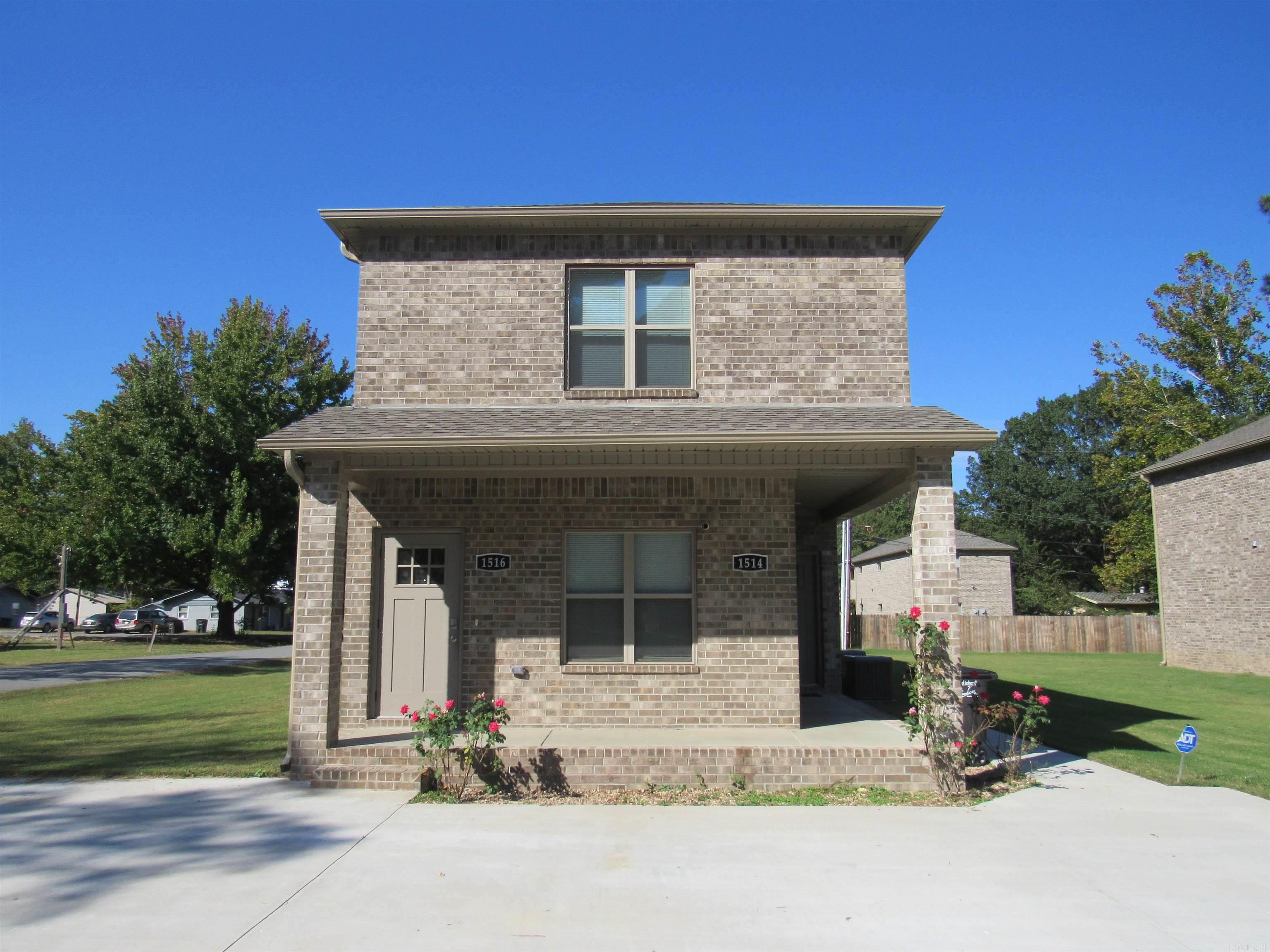 John Stamps - Residential Lease