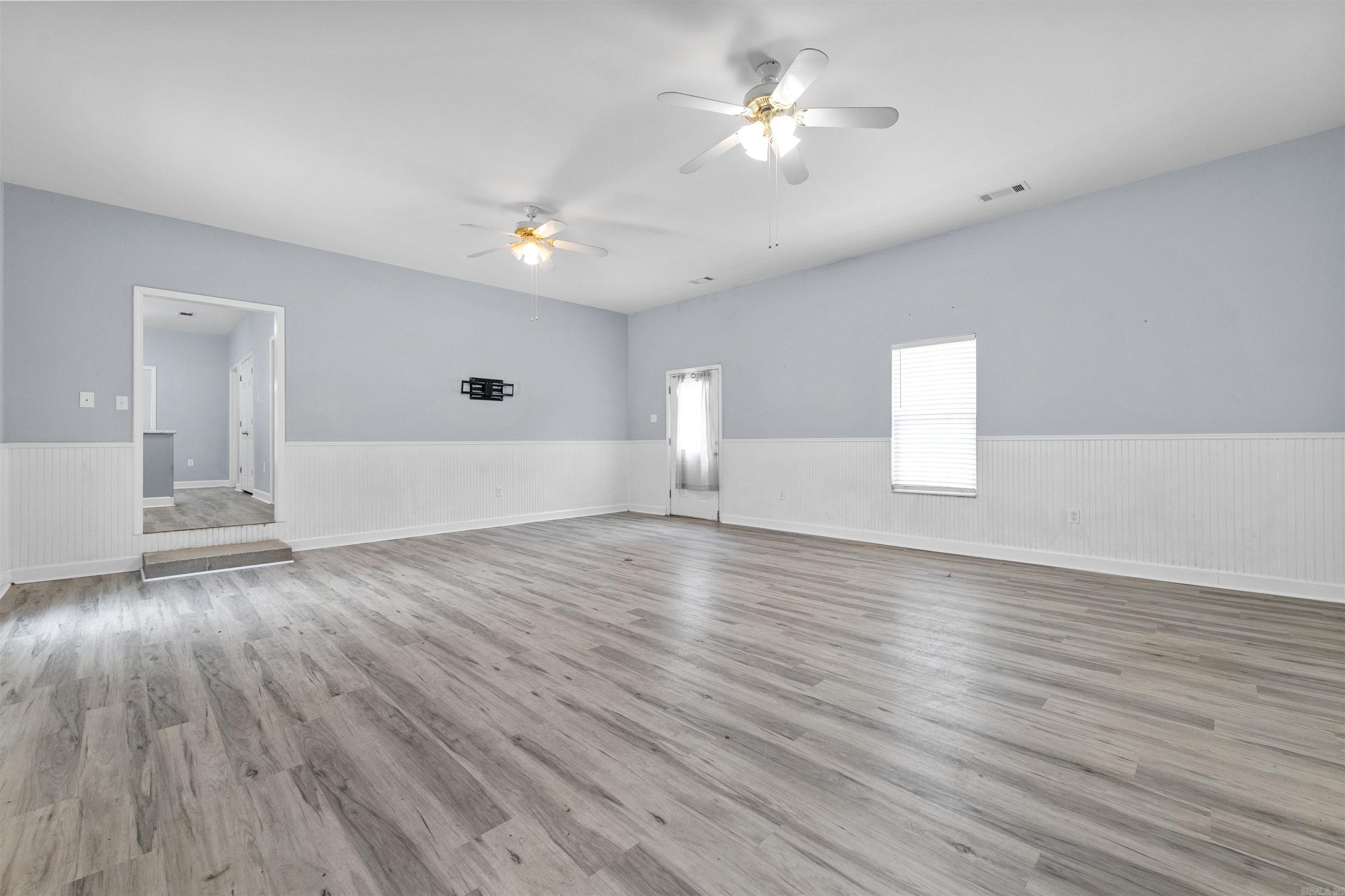 AUSTIN CREEK EST - Residential