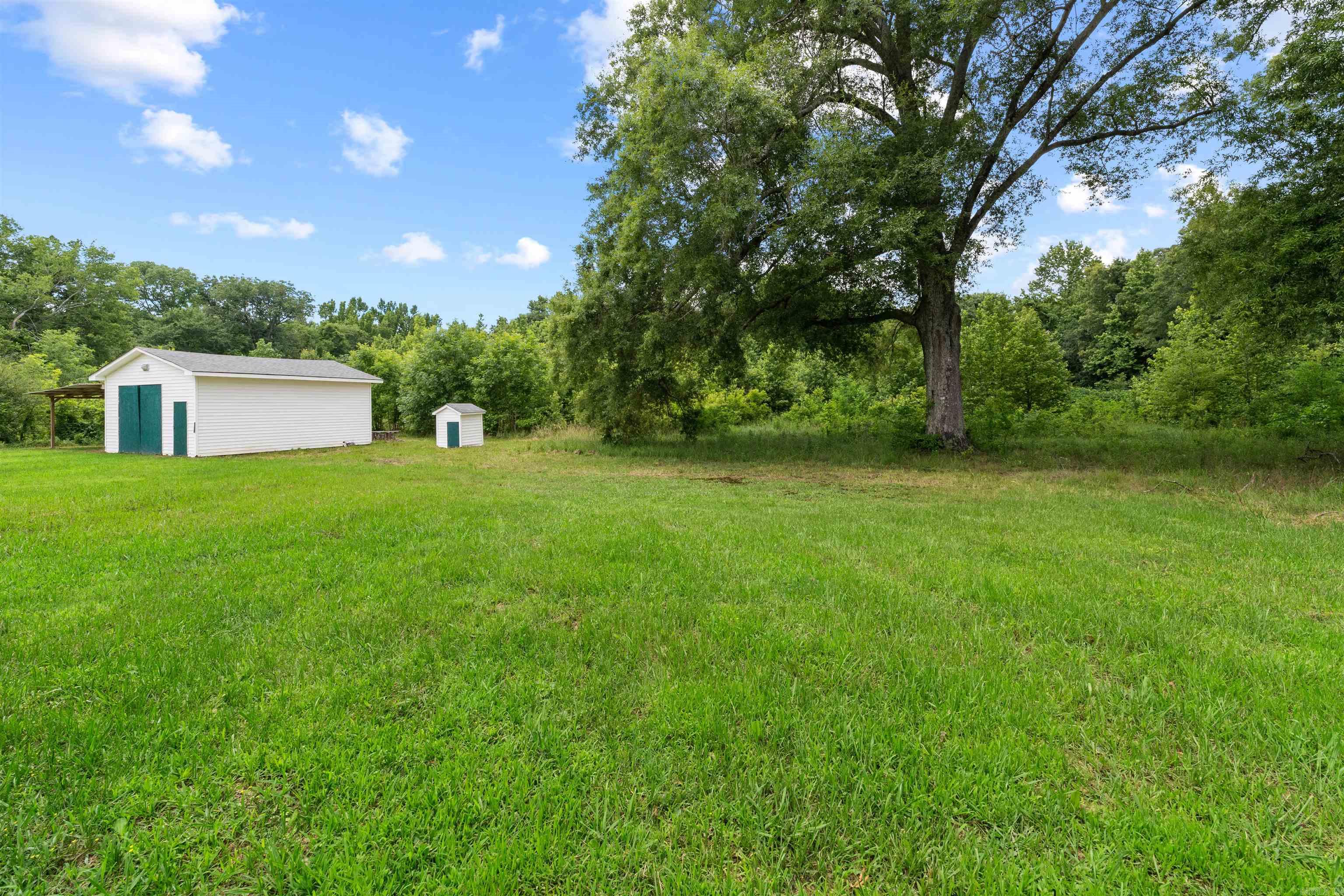 AUSTIN CREEK EST - Residential