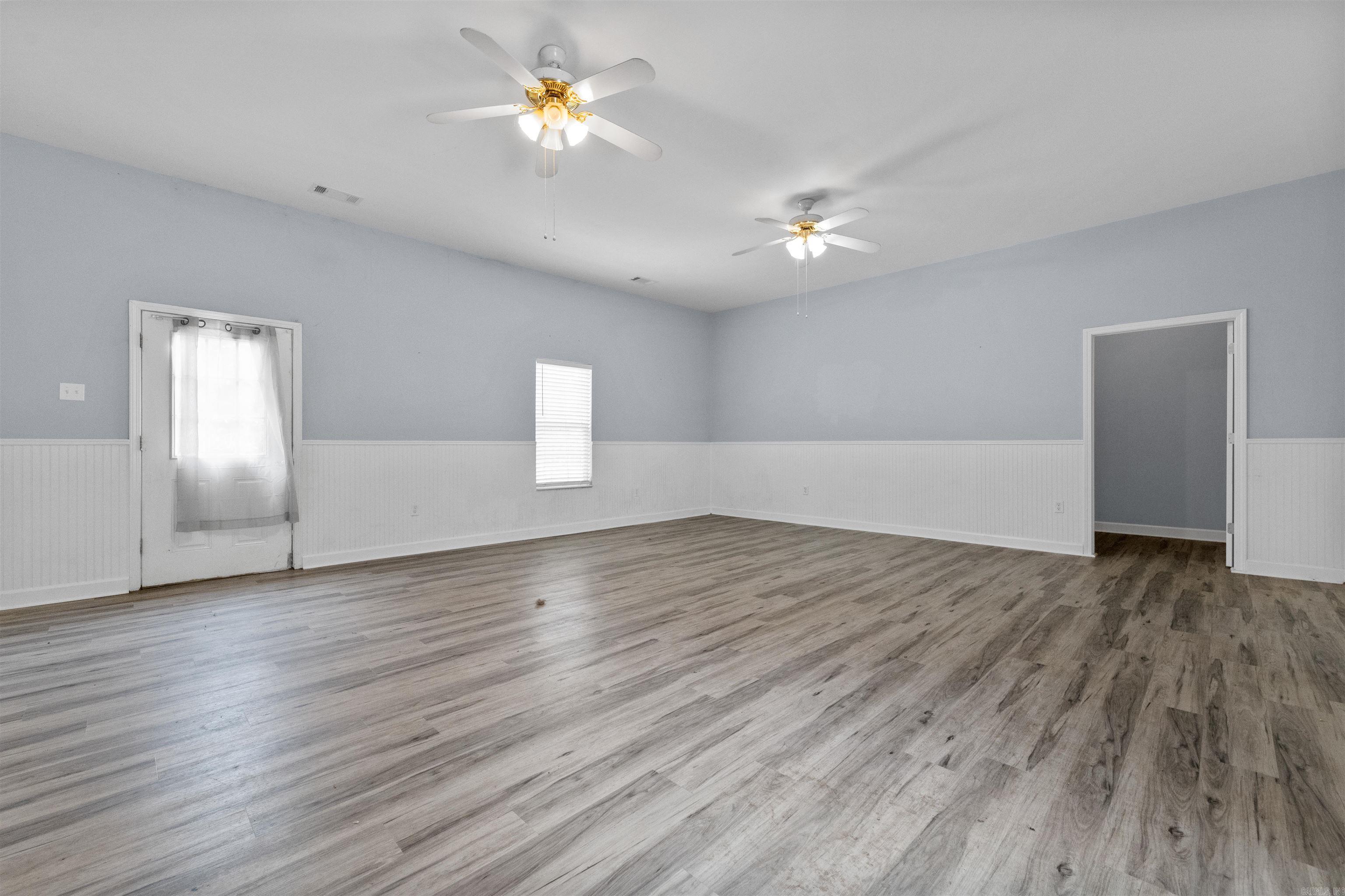 AUSTIN CREEK EST - Residential