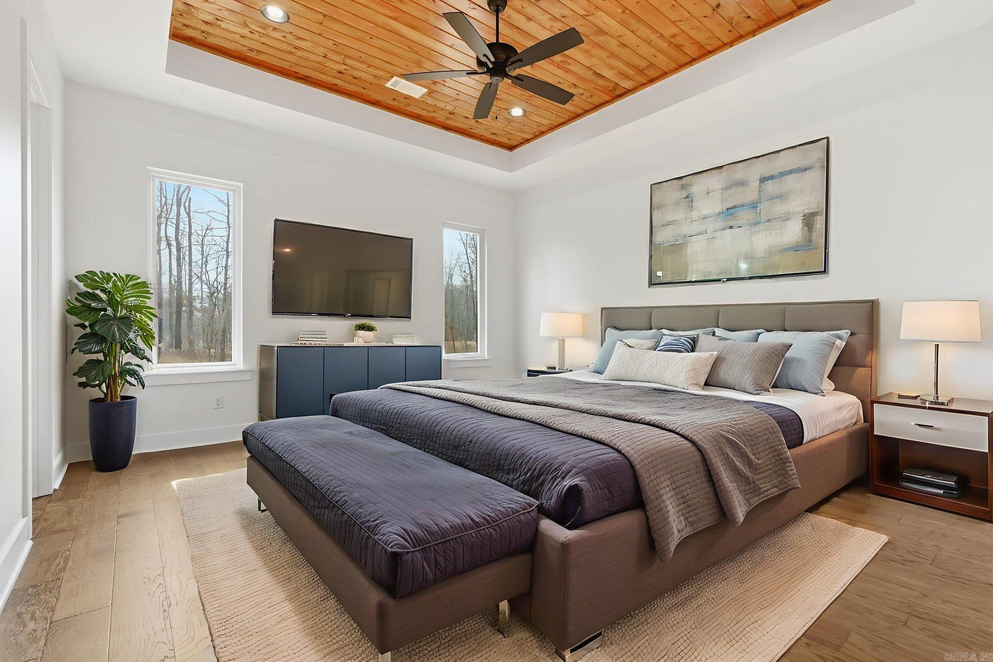 AVILLA MANOR - Residential