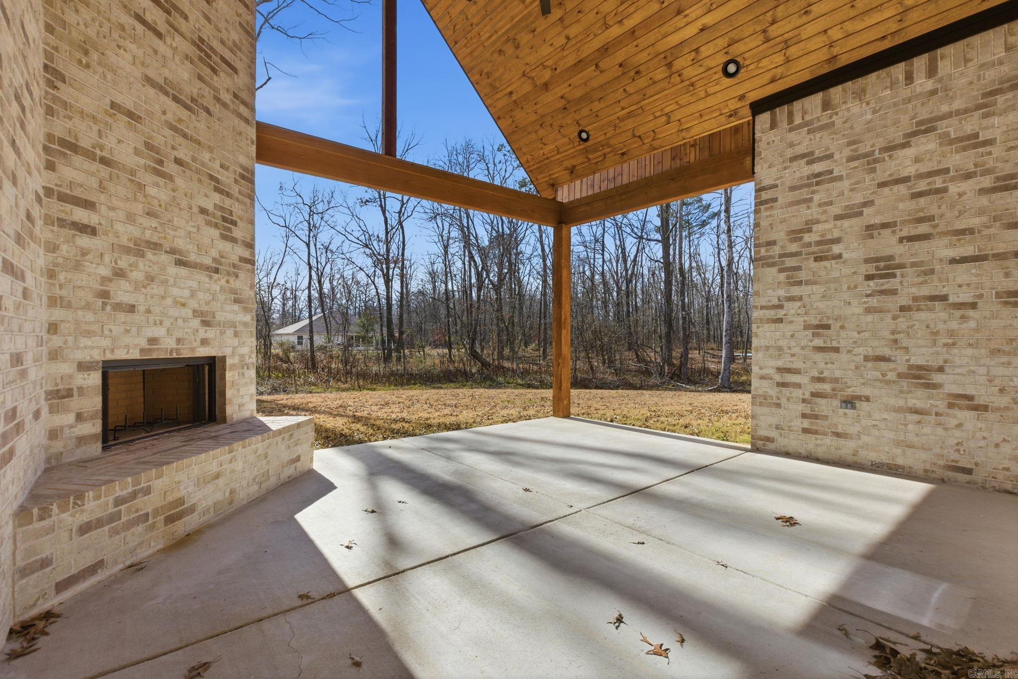 AVILLA MANOR - Residential