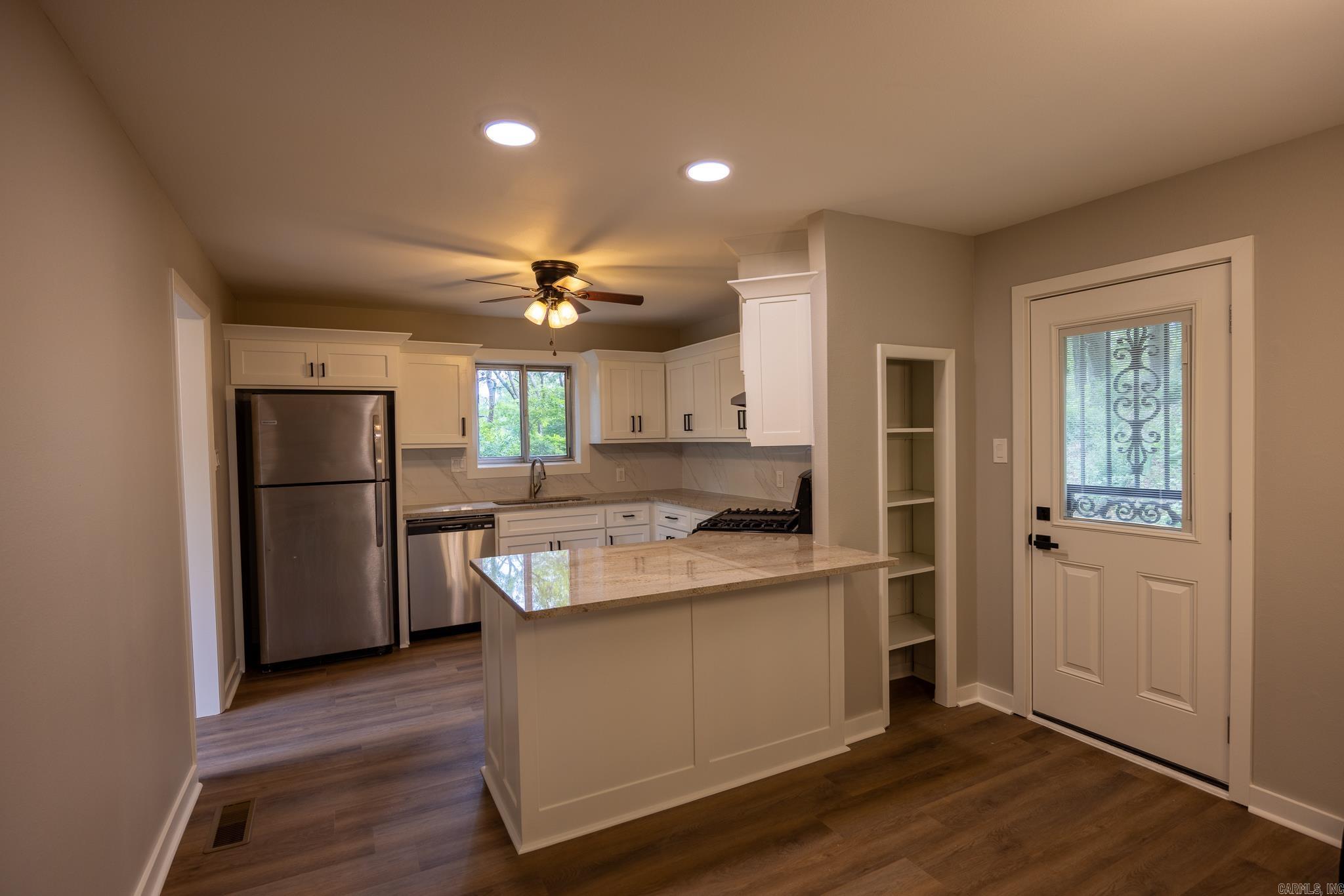 BROOKRIDGE - Residential