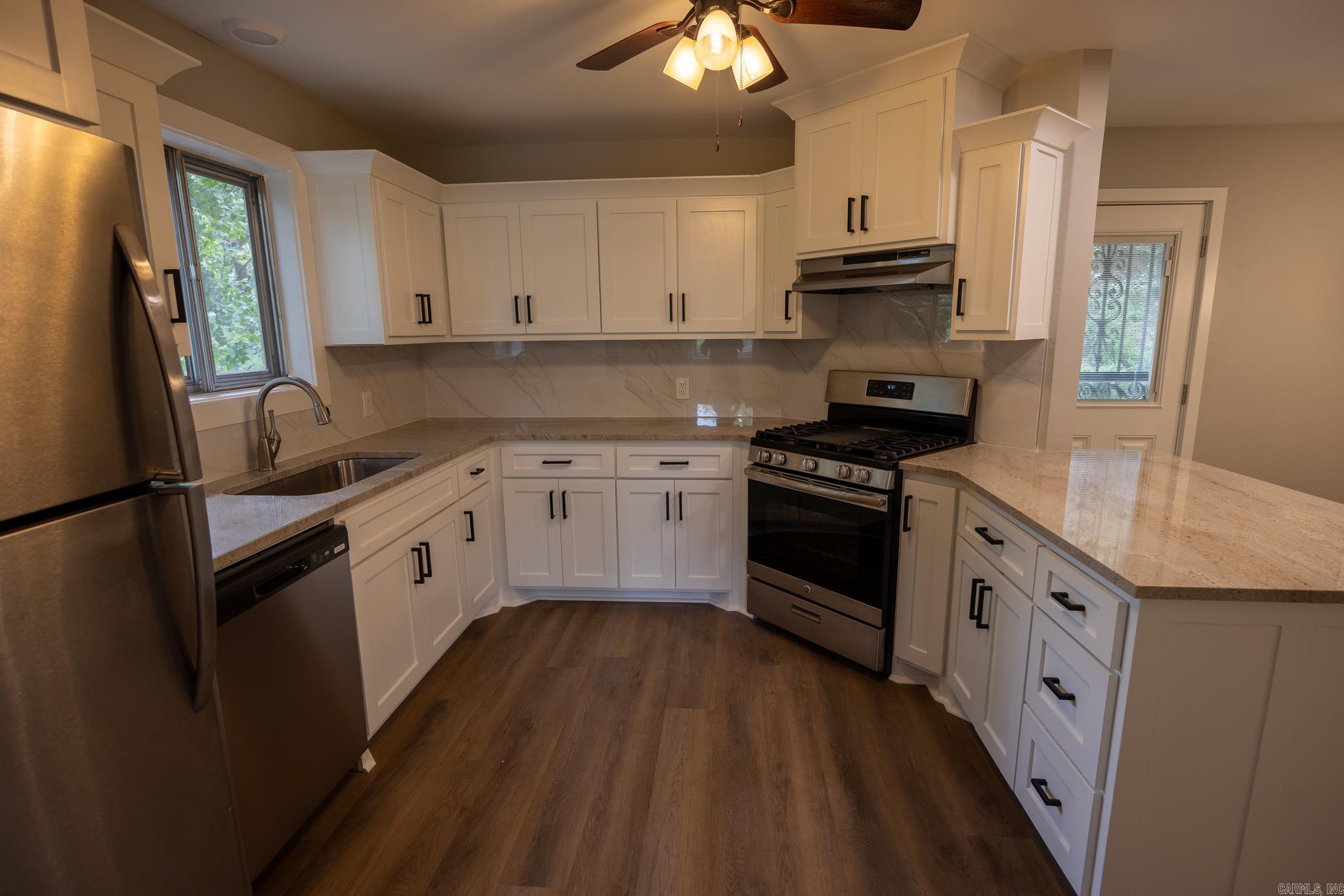 BROOKRIDGE - Residential