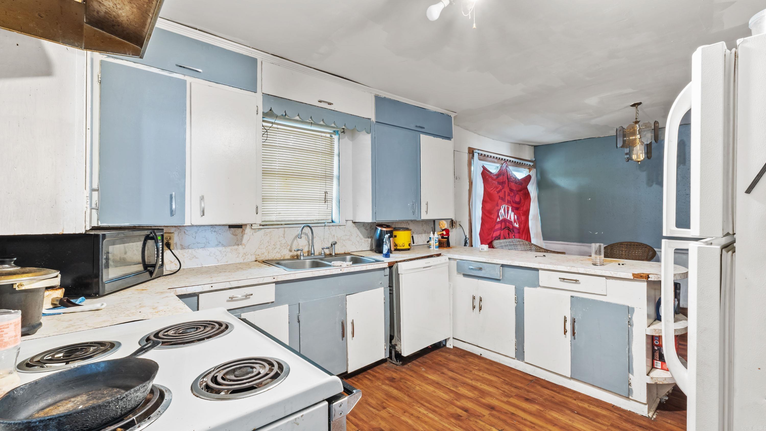 TEXARKANA LOAN & TRUST - Residential