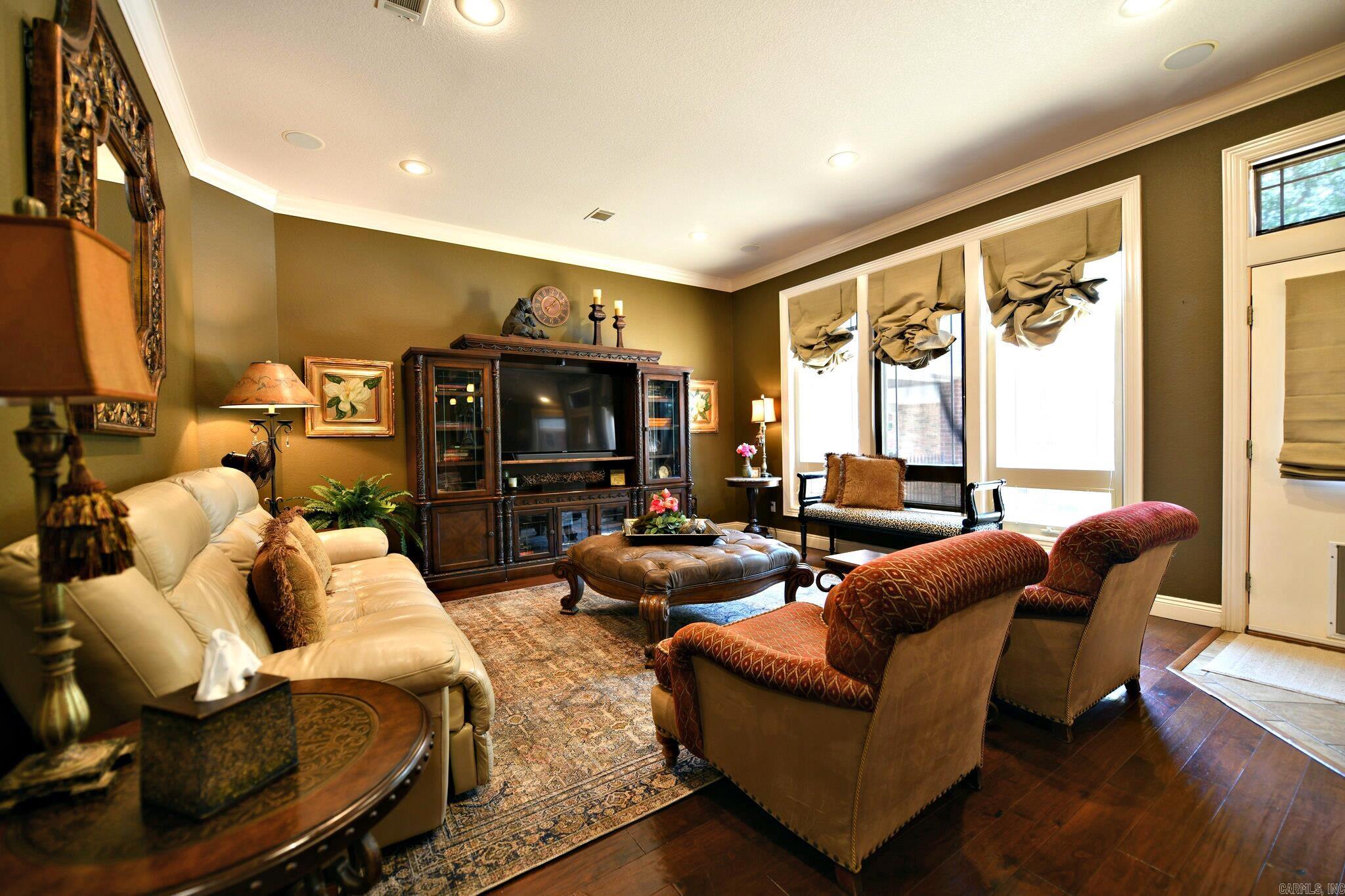 Grand View - Residential