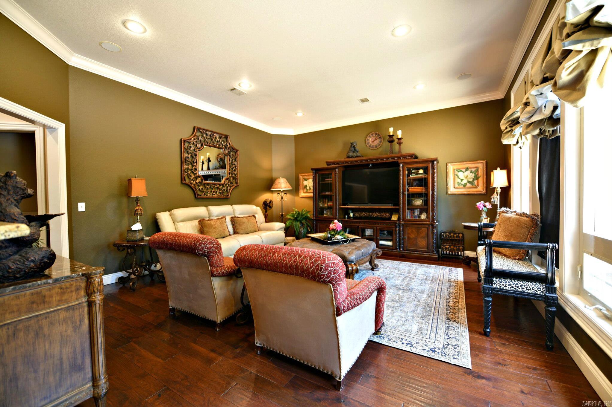 Grand View - Residential