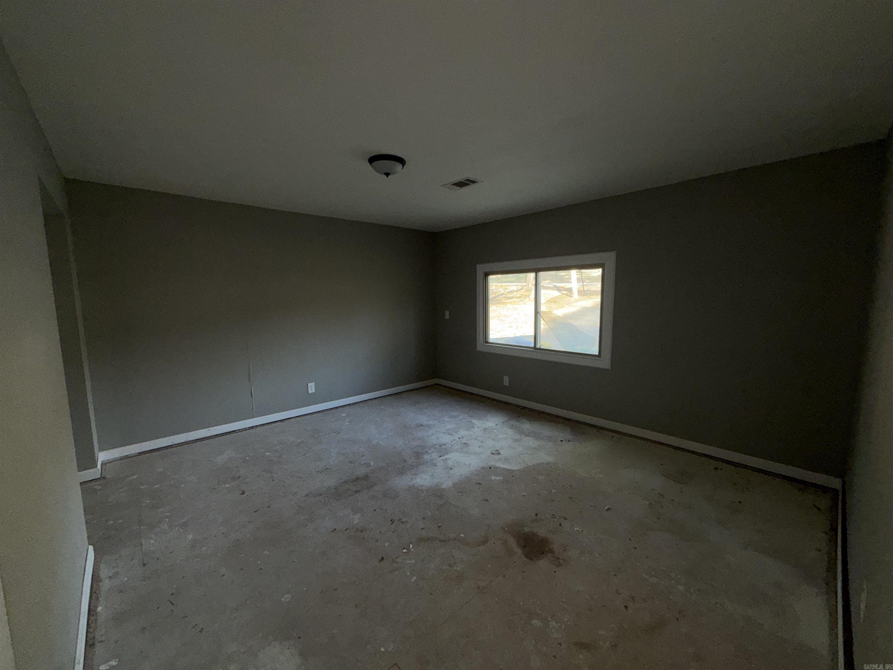 ARCHWOOD MANOR - Residential