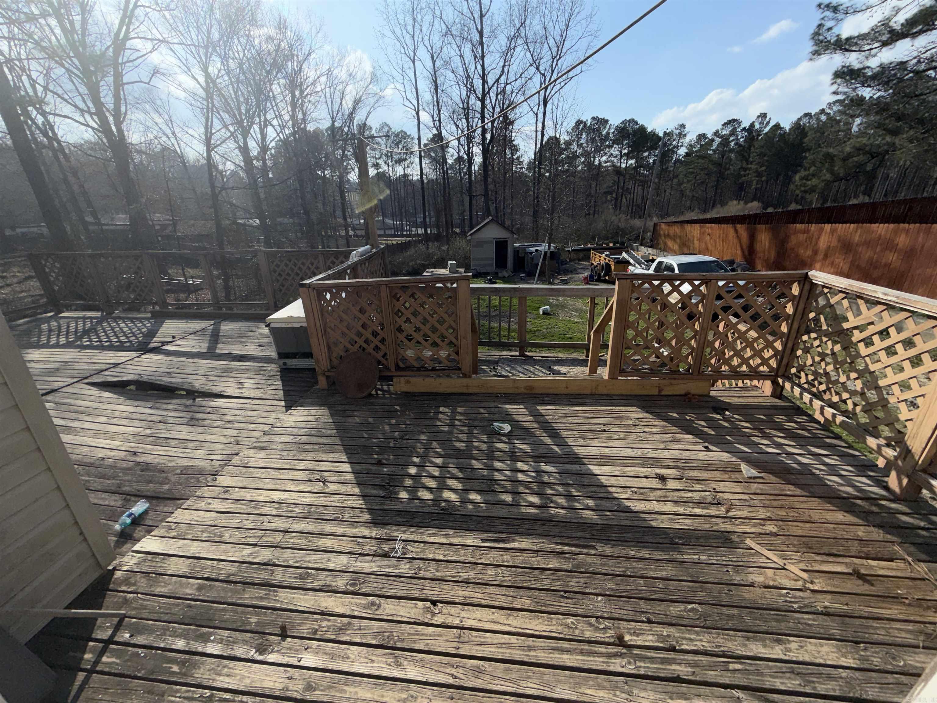 ARCHWOOD MANOR - Residential