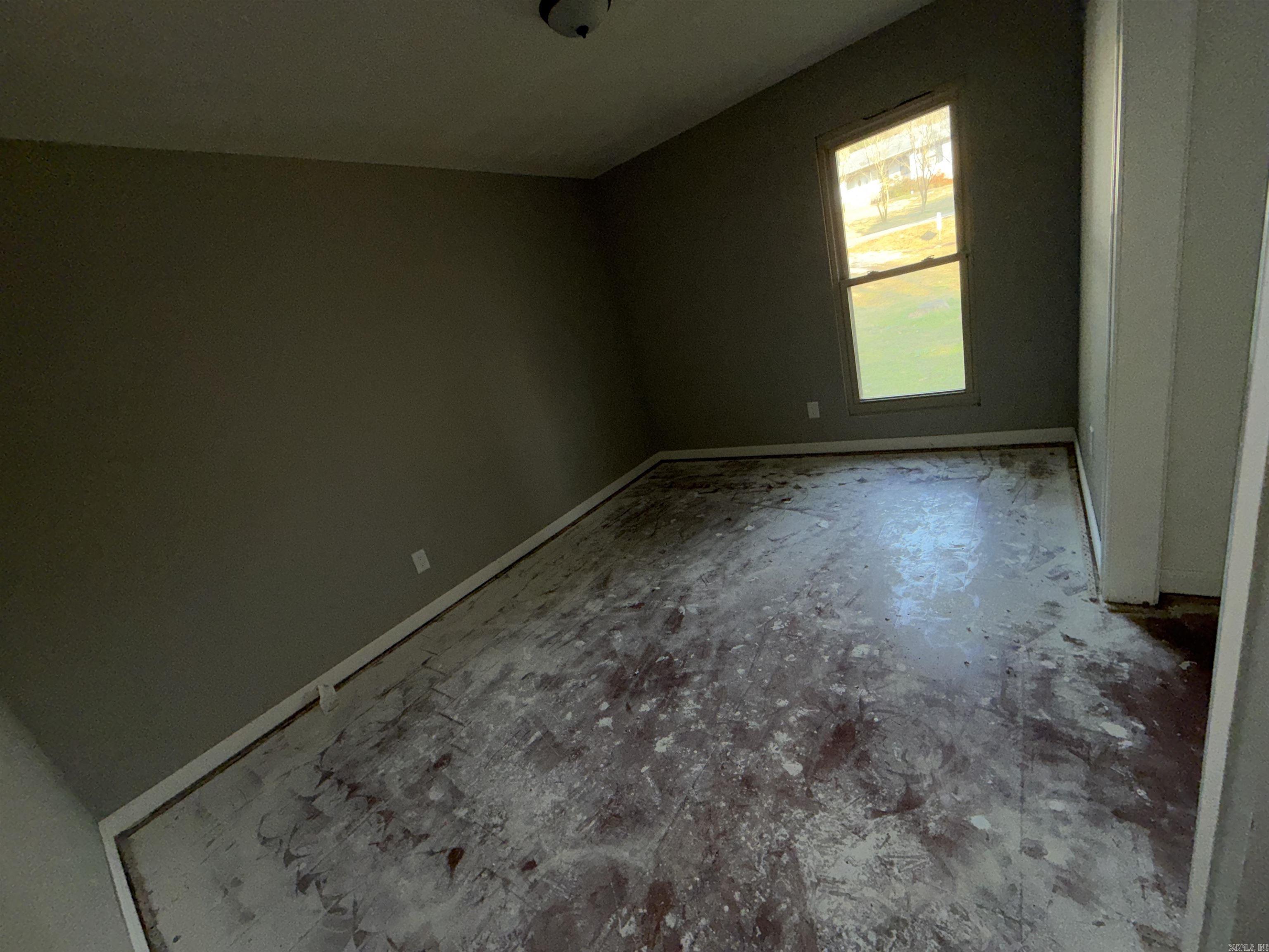 ARCHWOOD MANOR - Residential