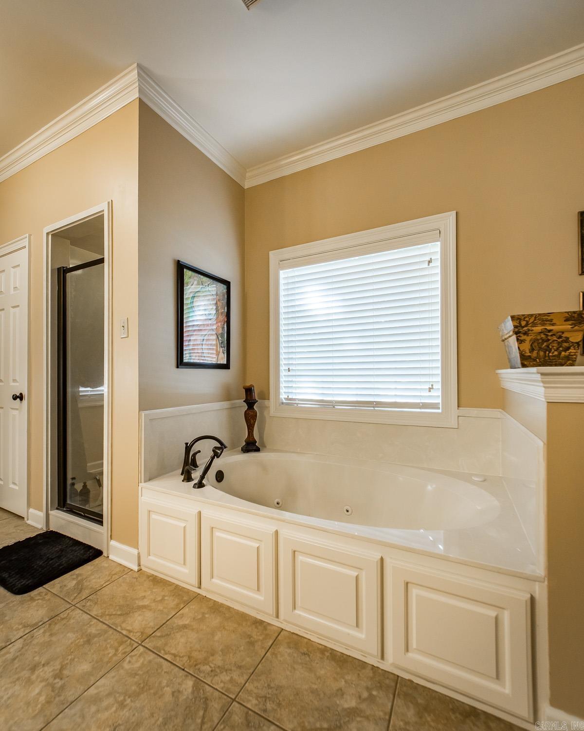 SHADY GROVE - Residential