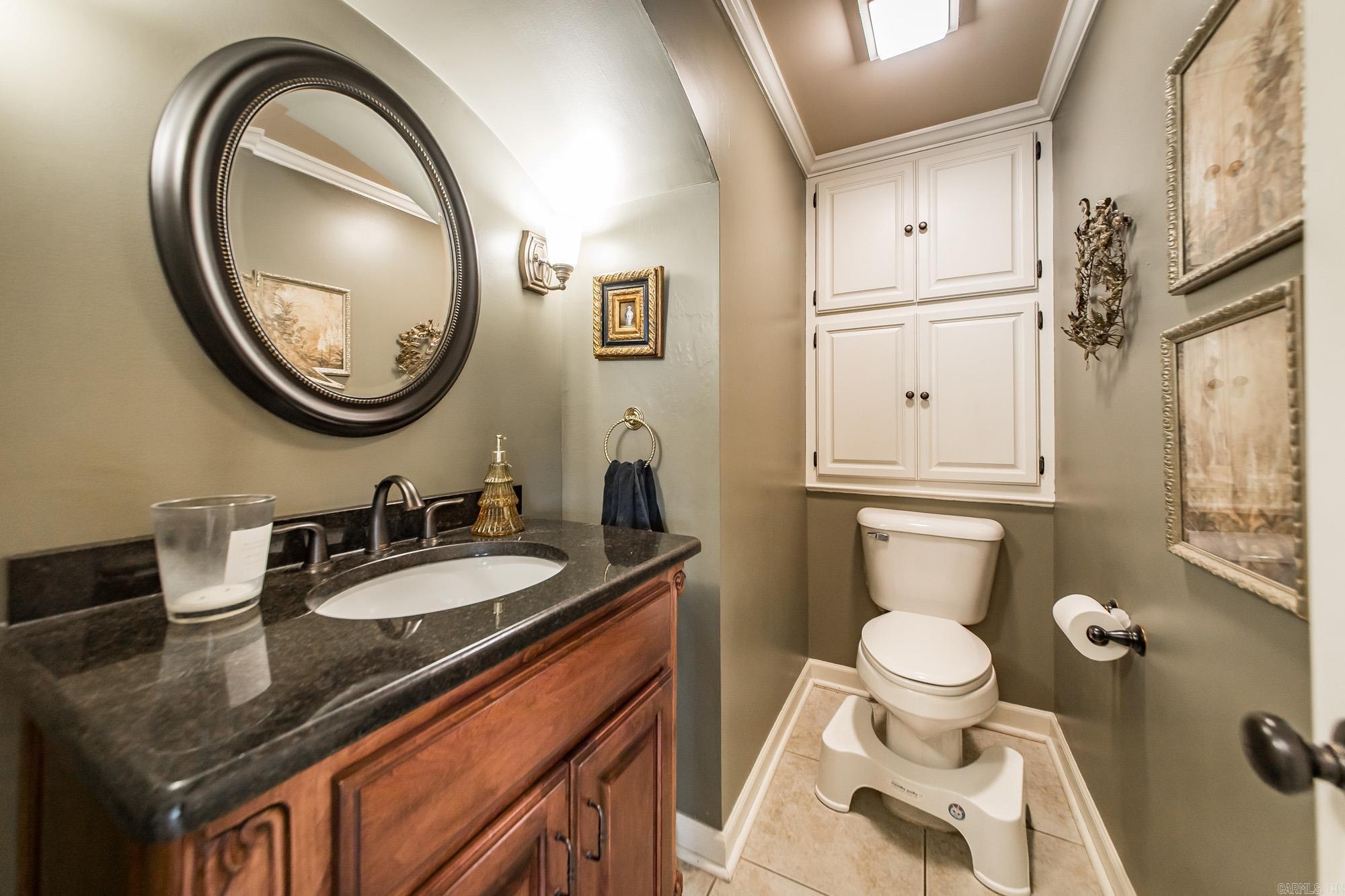 SHADY GROVE - Residential