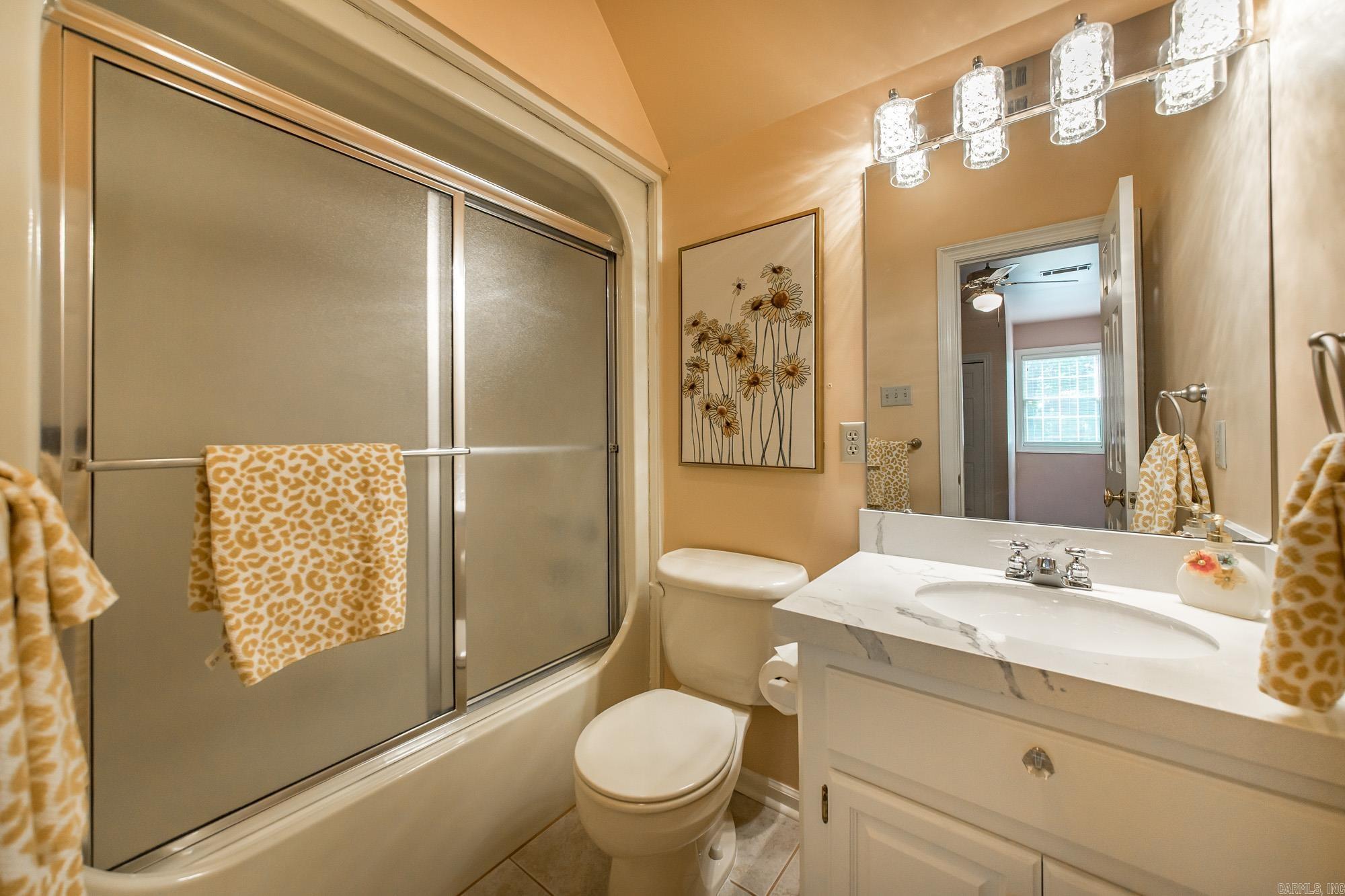 SHADY GROVE - Residential