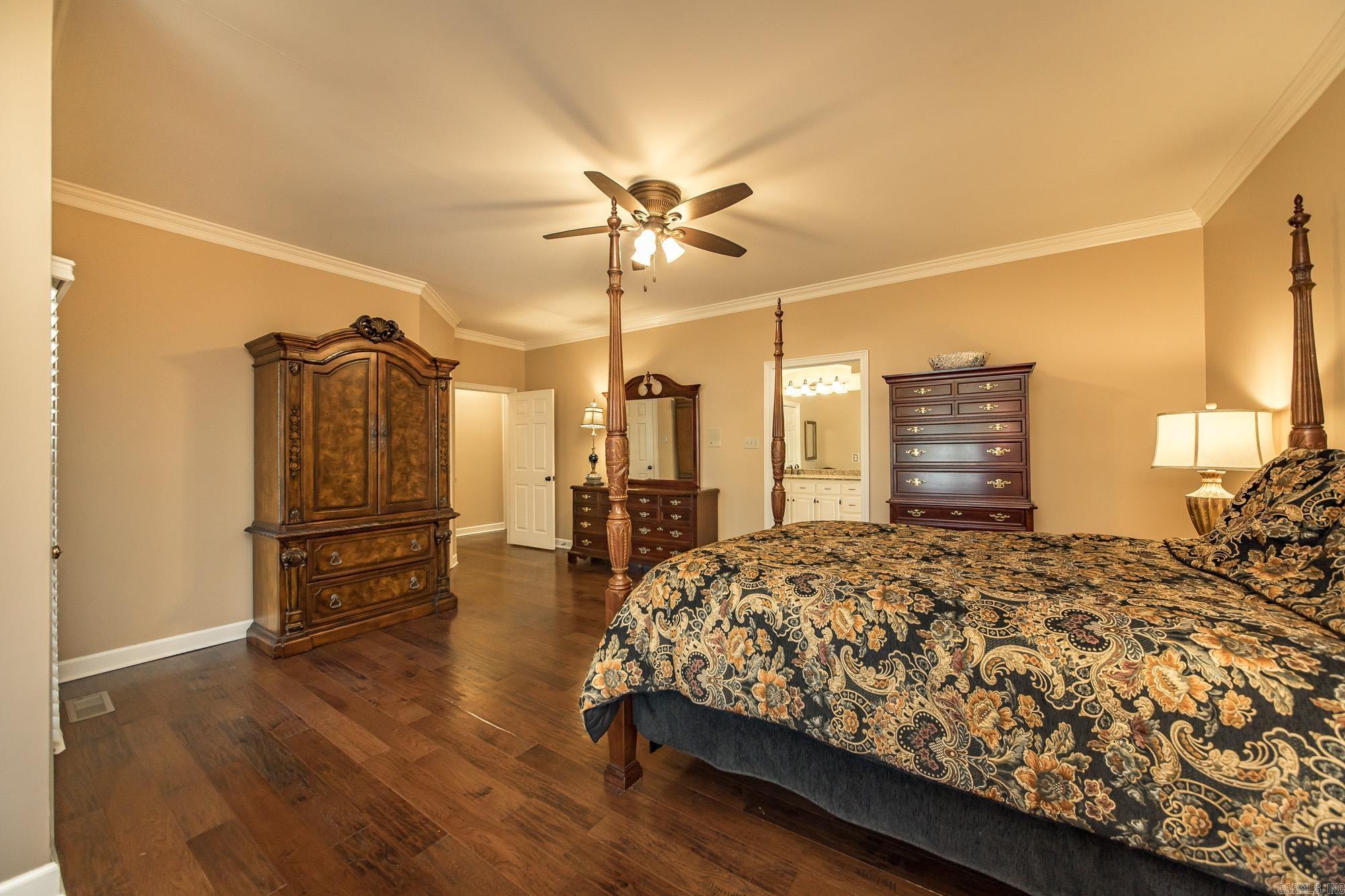 SHADY GROVE - Residential