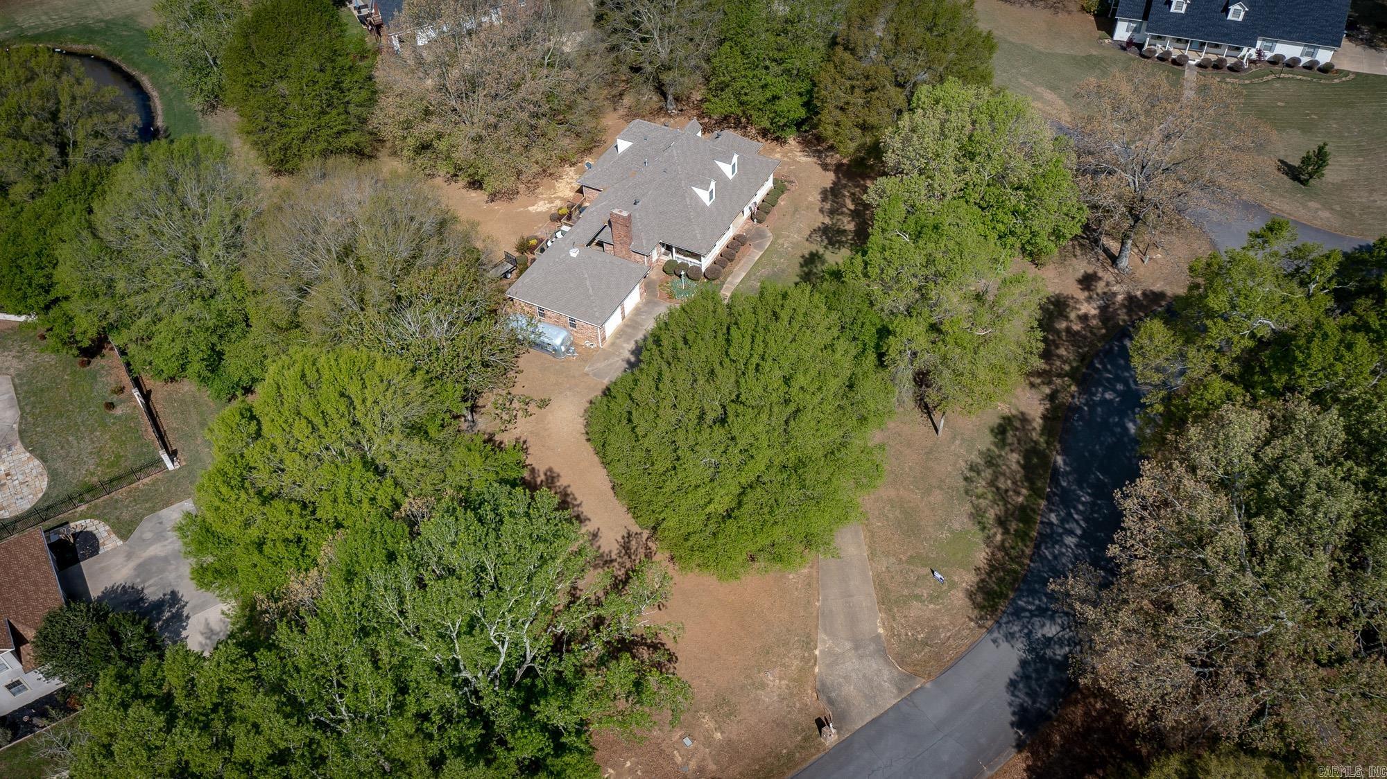 SHADY GROVE - Residential