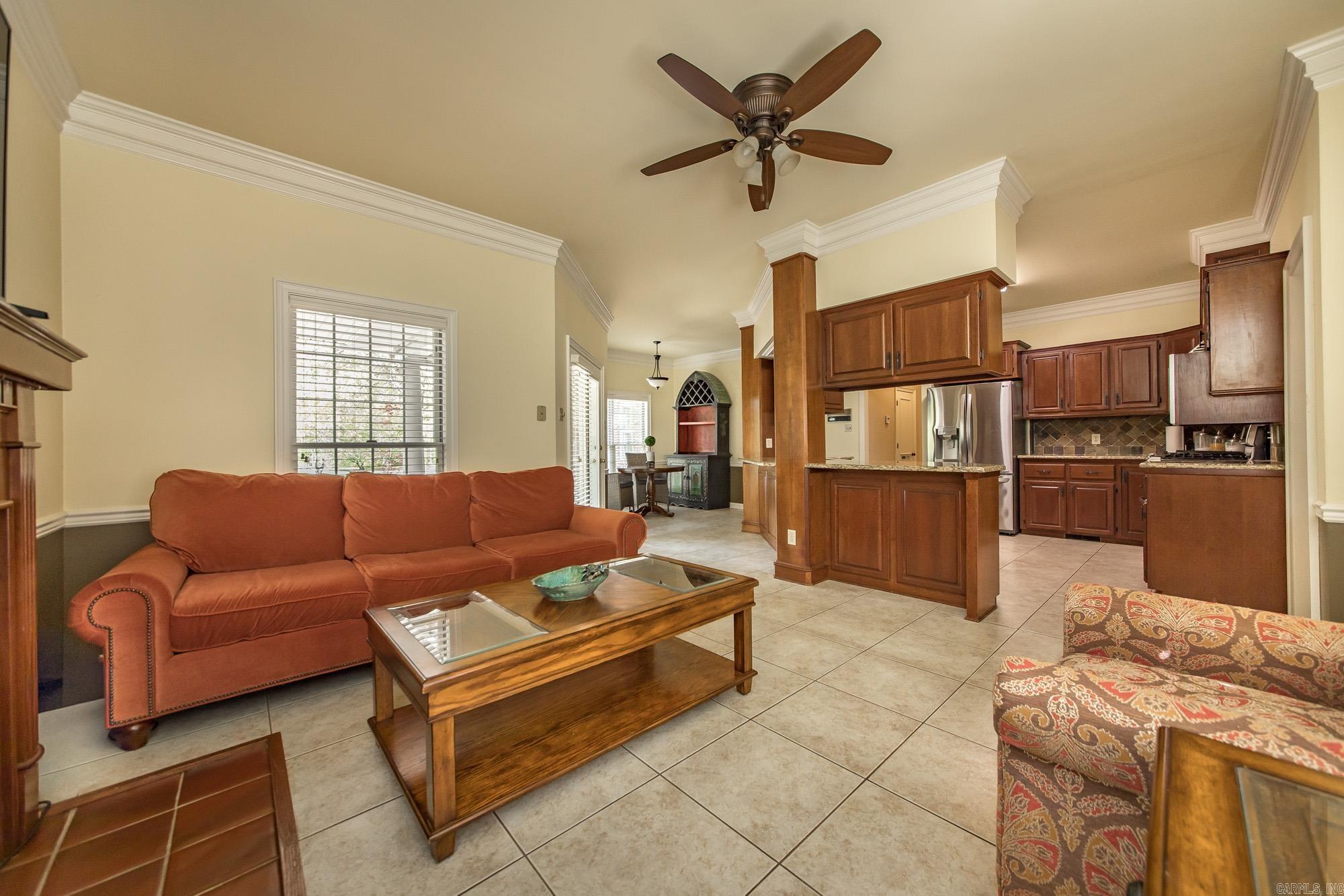 SHADY GROVE - Residential