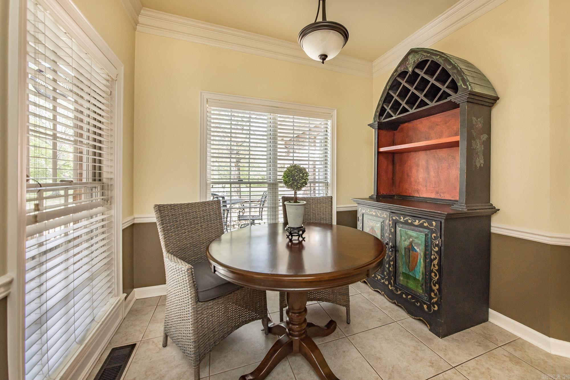 SHADY GROVE - Residential