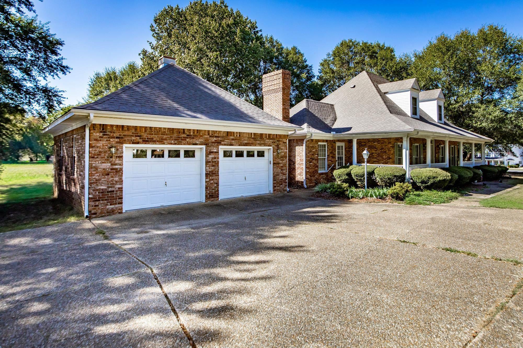 SHADY GROVE - Residential